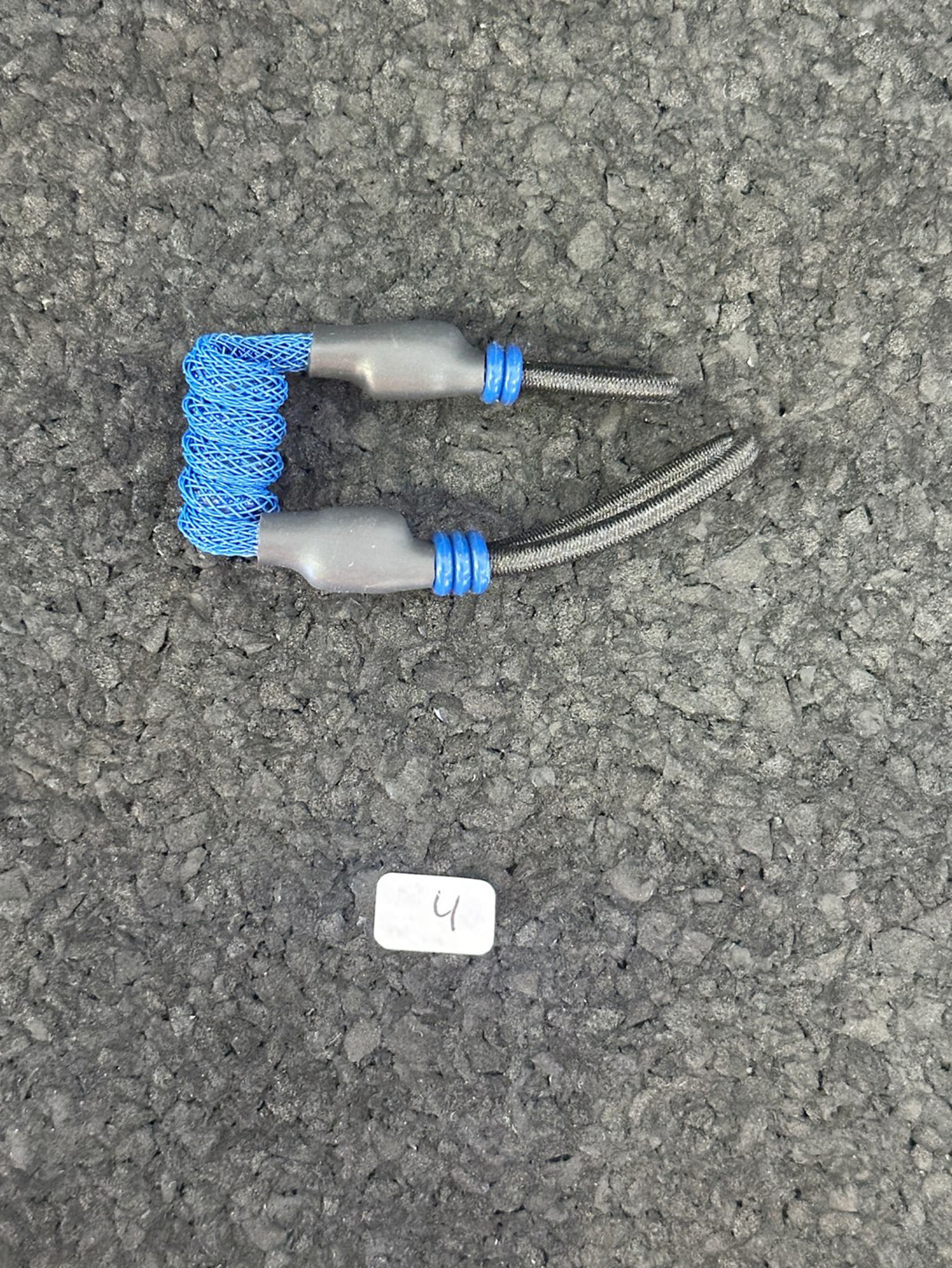 Tuff Tethers Pivot Tiny Coil Tether 4 image 0