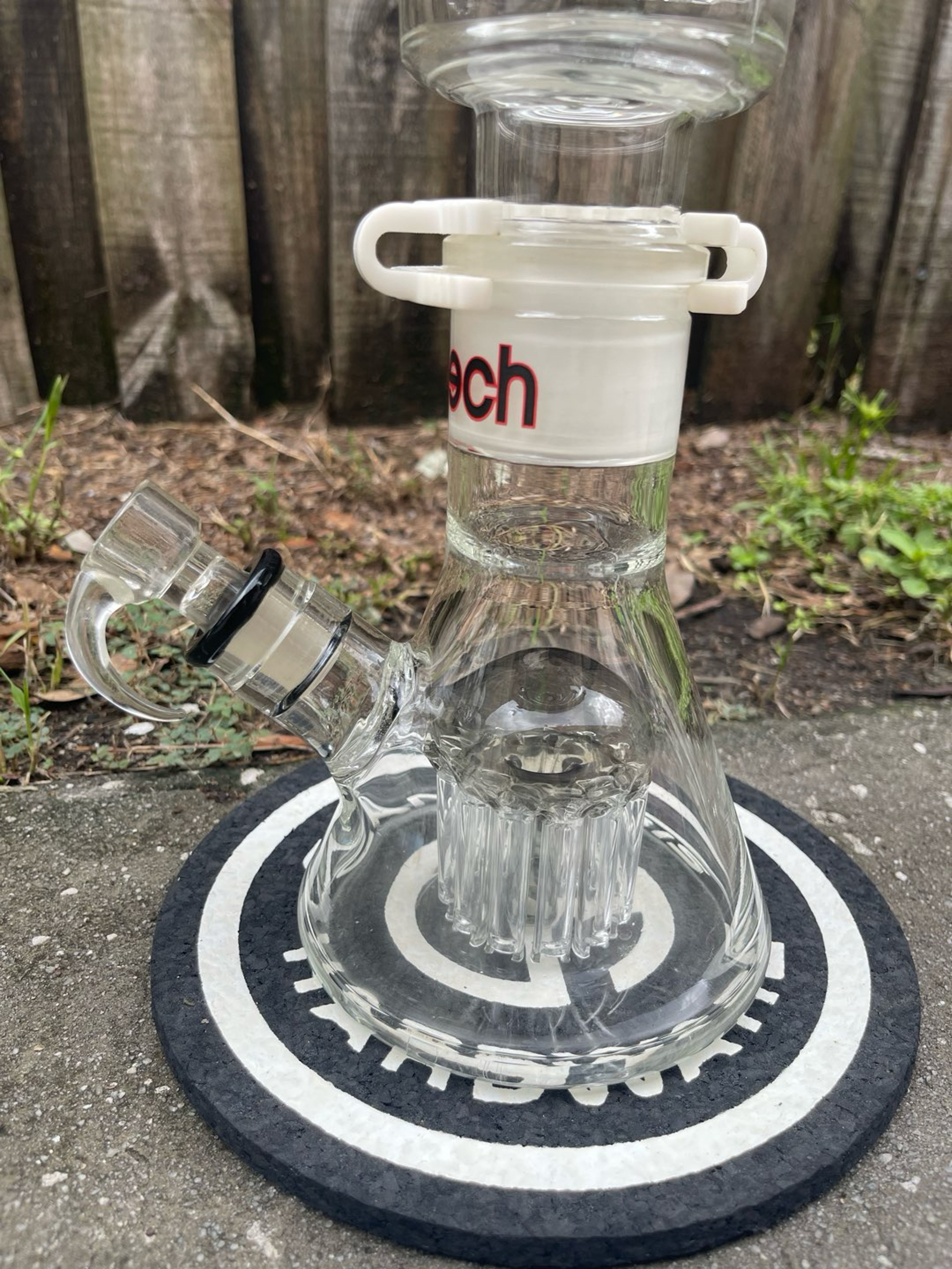 Preview pic of Cheech build a bong