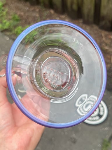 Preview pic of Julian J downgrid inline