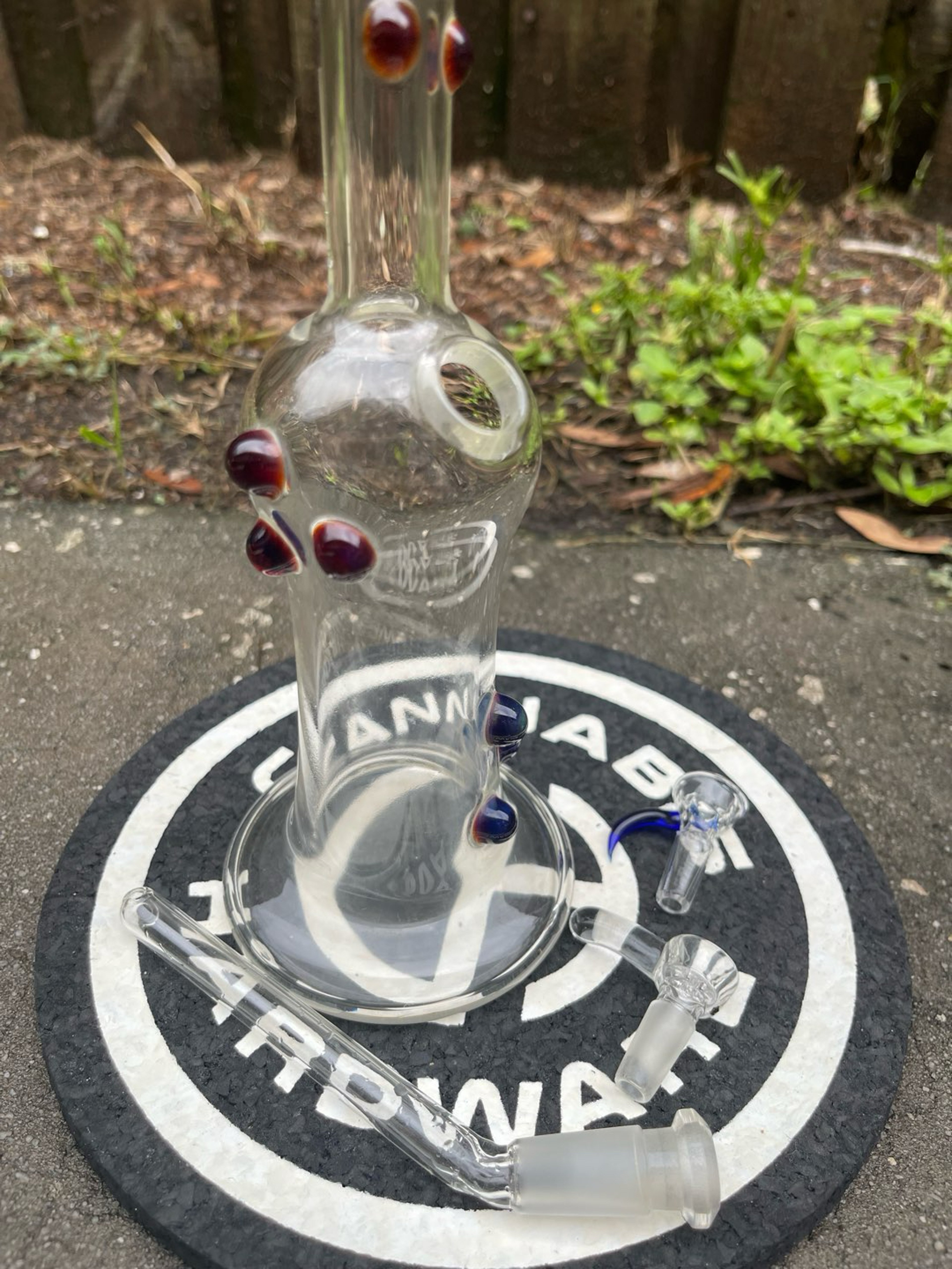 Joda glass 10mm hollow foot rig with matching bowl by artist, plus another bowl image 0