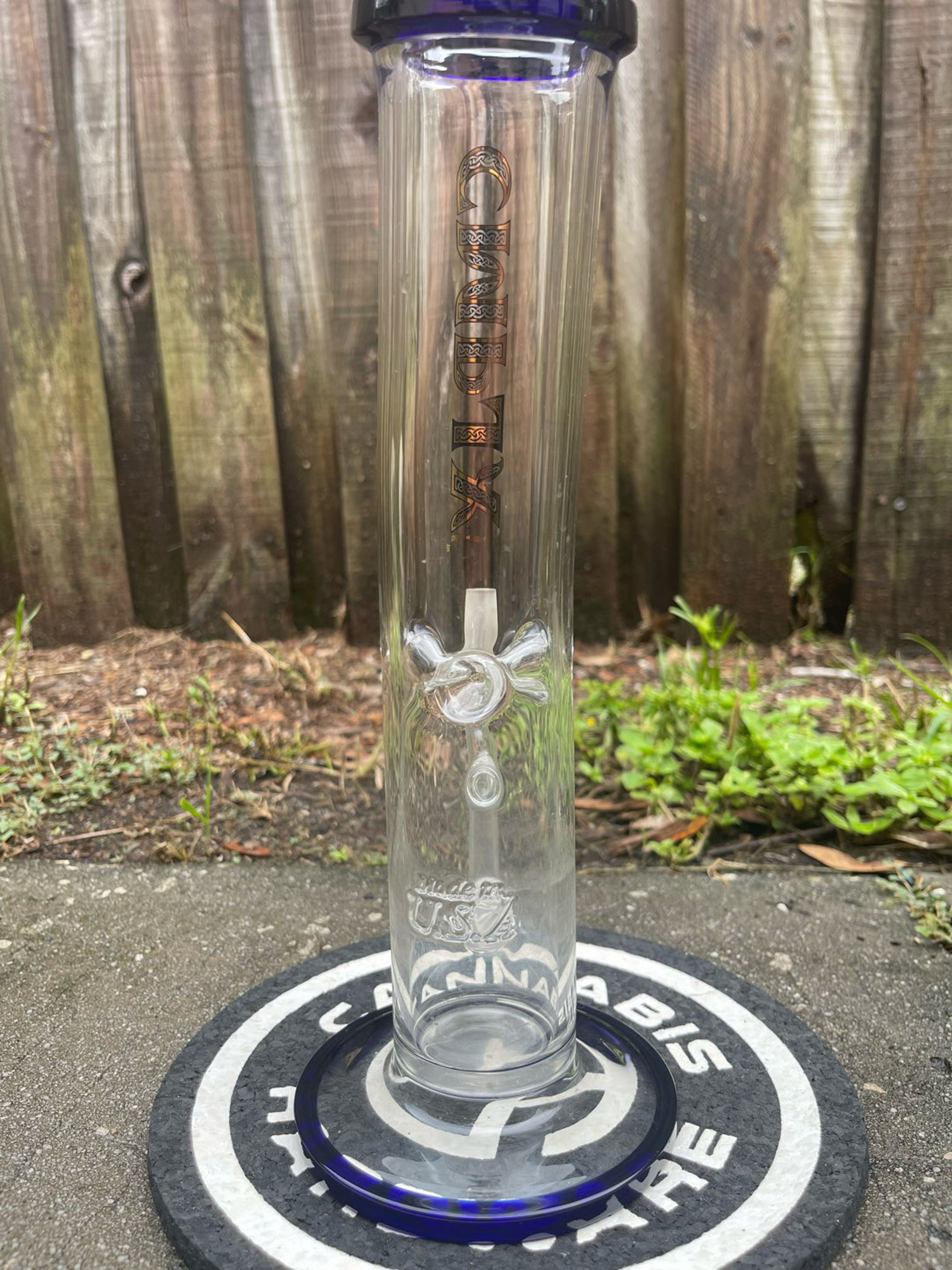 Preview pic of Complex natty function USA made, w female quarts banger