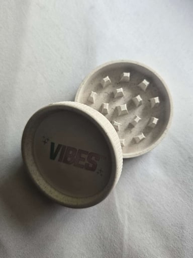 Preview pic of Santa Cruz x VIBES Grinder