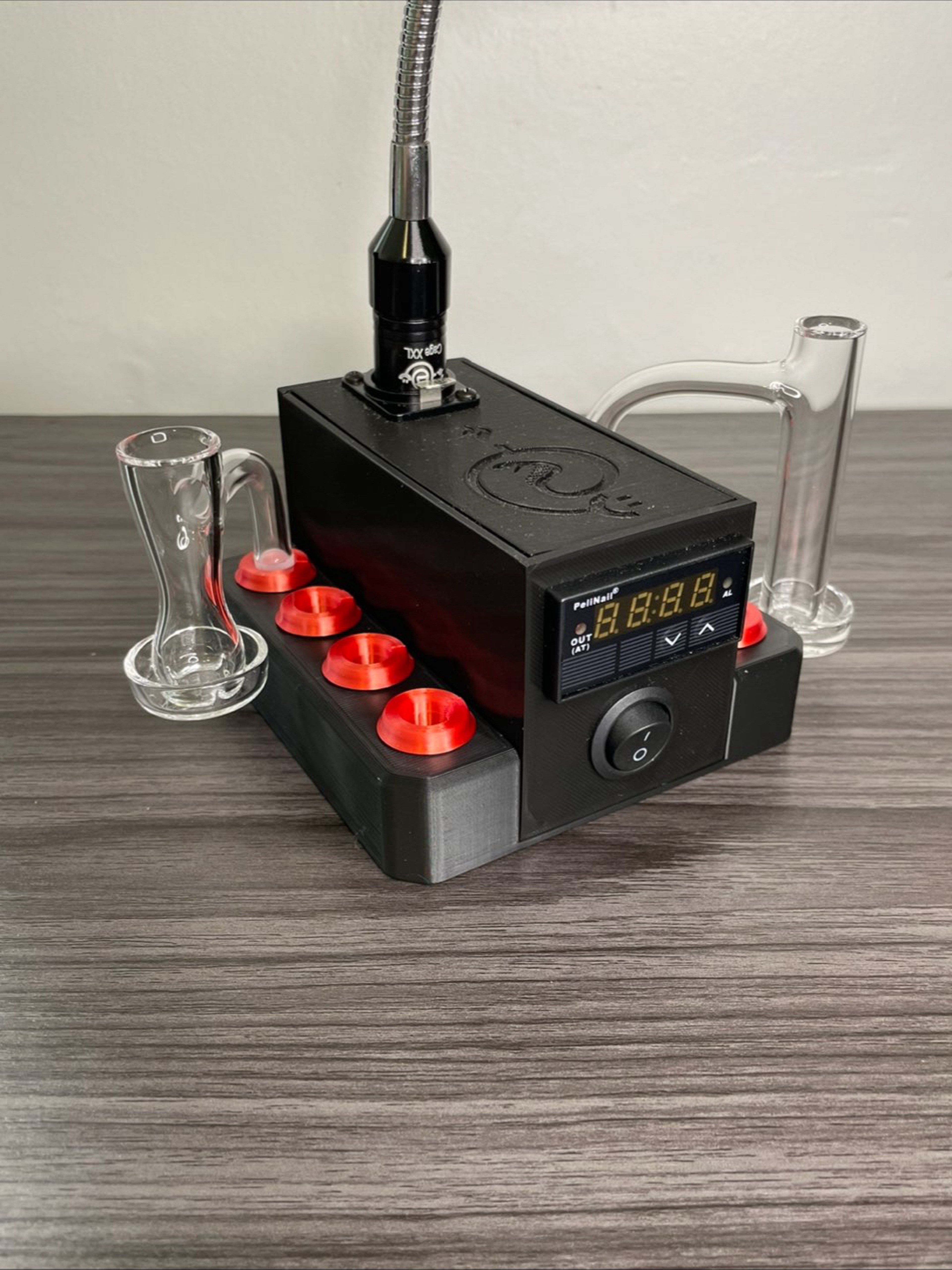Cobra Coil Base Station - Black / Red image 0