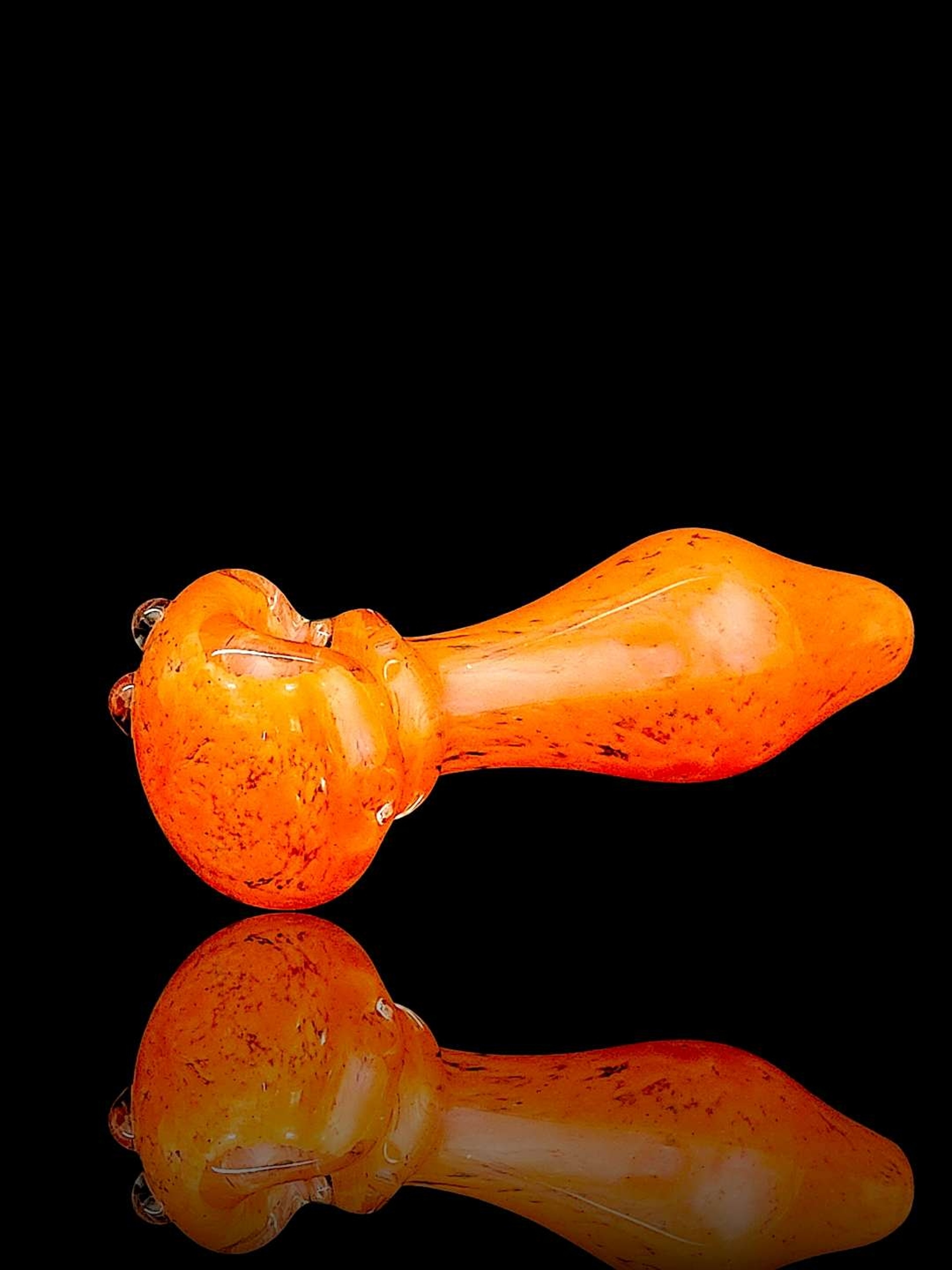 Preview pic of Lava frit spoon pipe