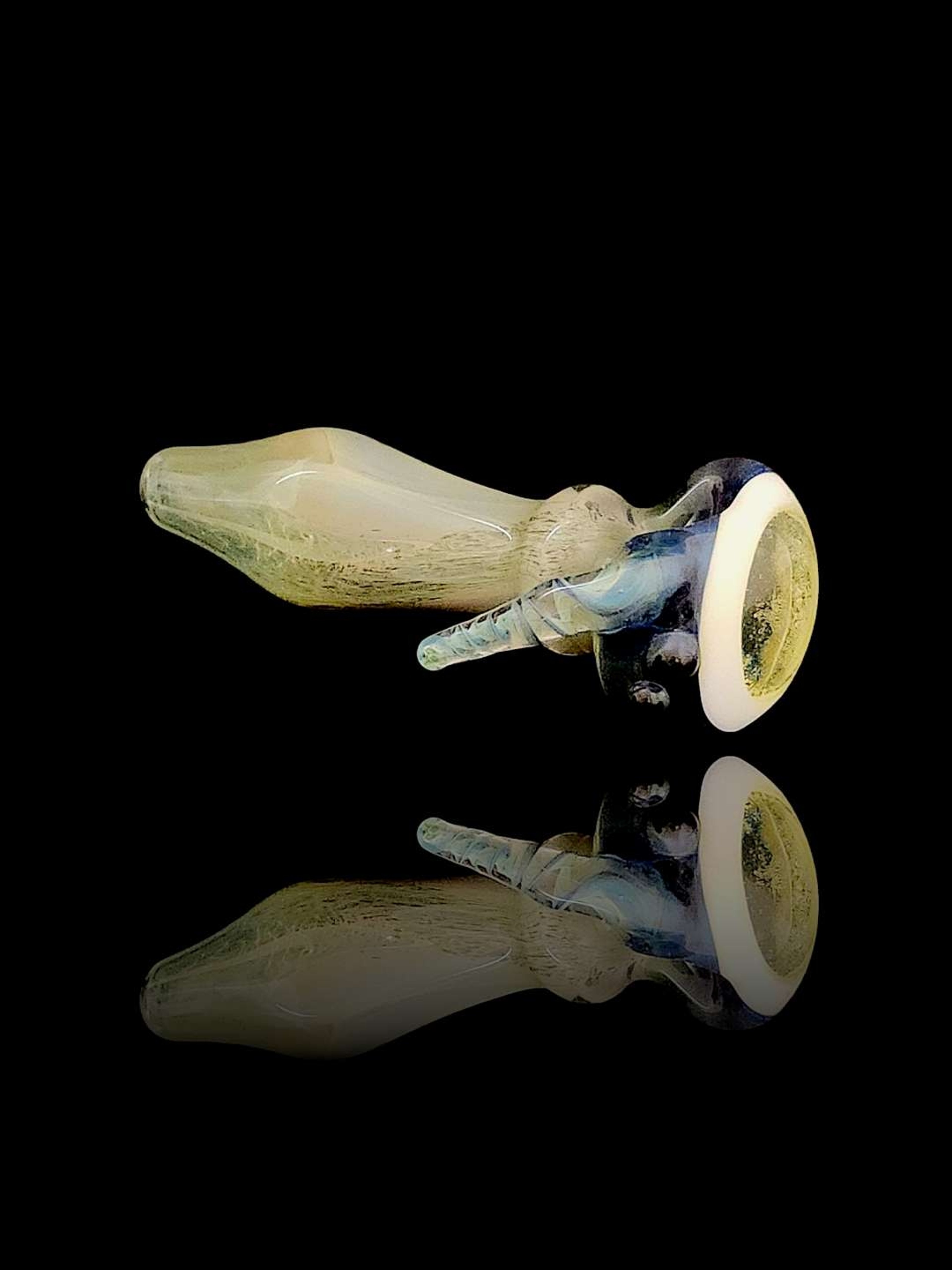 Preview pic of encalmo cap spoon with a horn