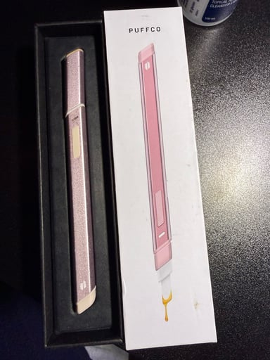 Preview pic of Pink puffco hot knife