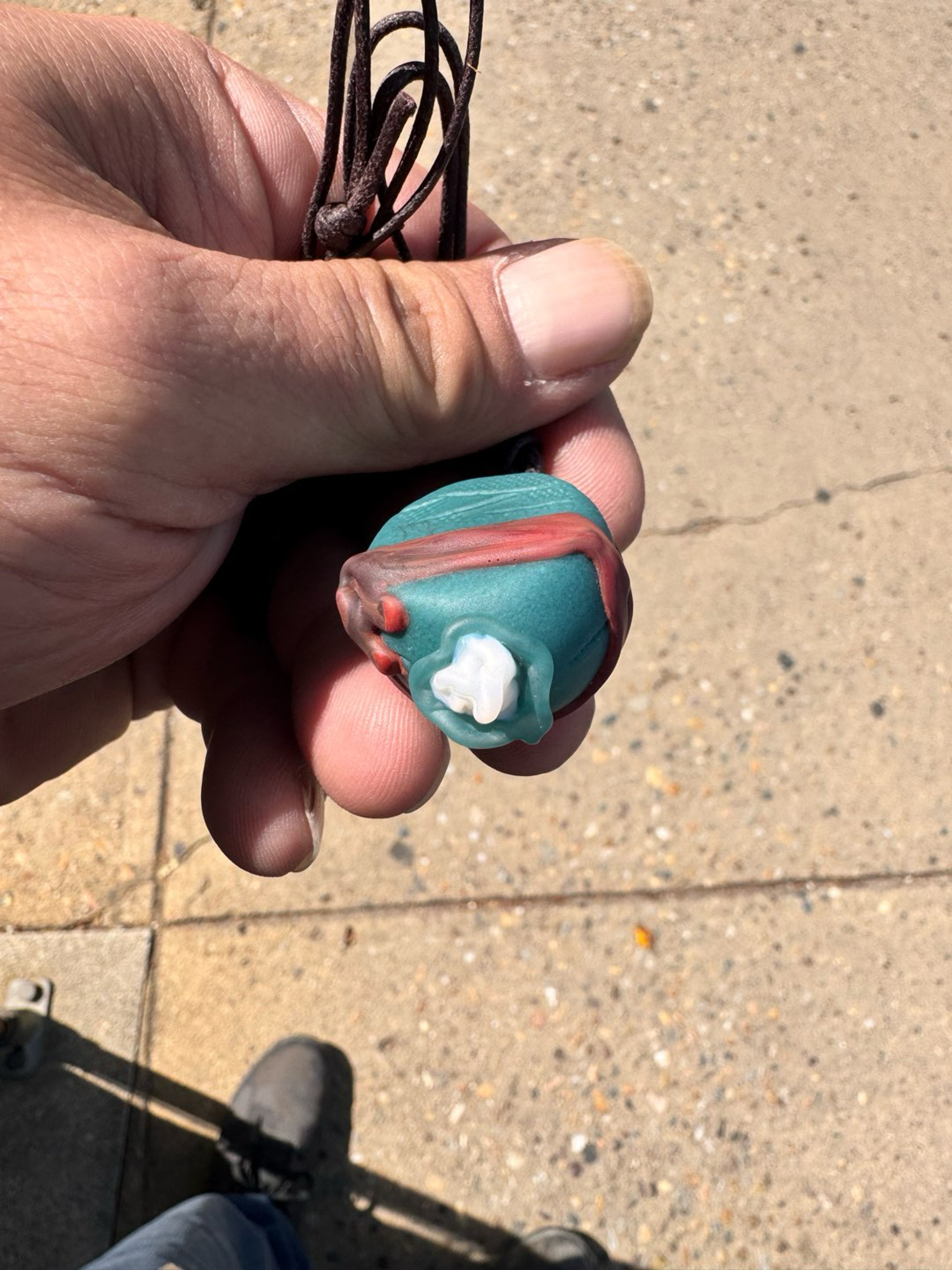 Preview pic of Severed head pendant