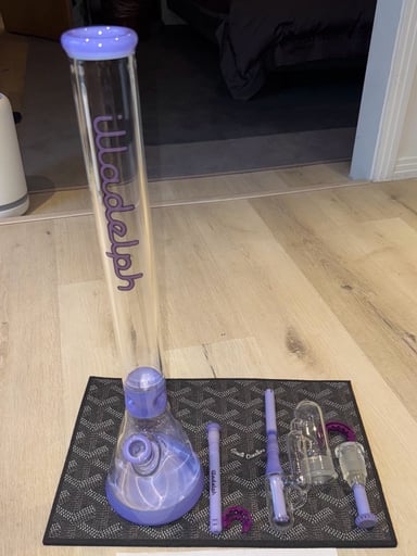 Preview pic of Milky Purple Tall Beaker and matching Ashcatcher