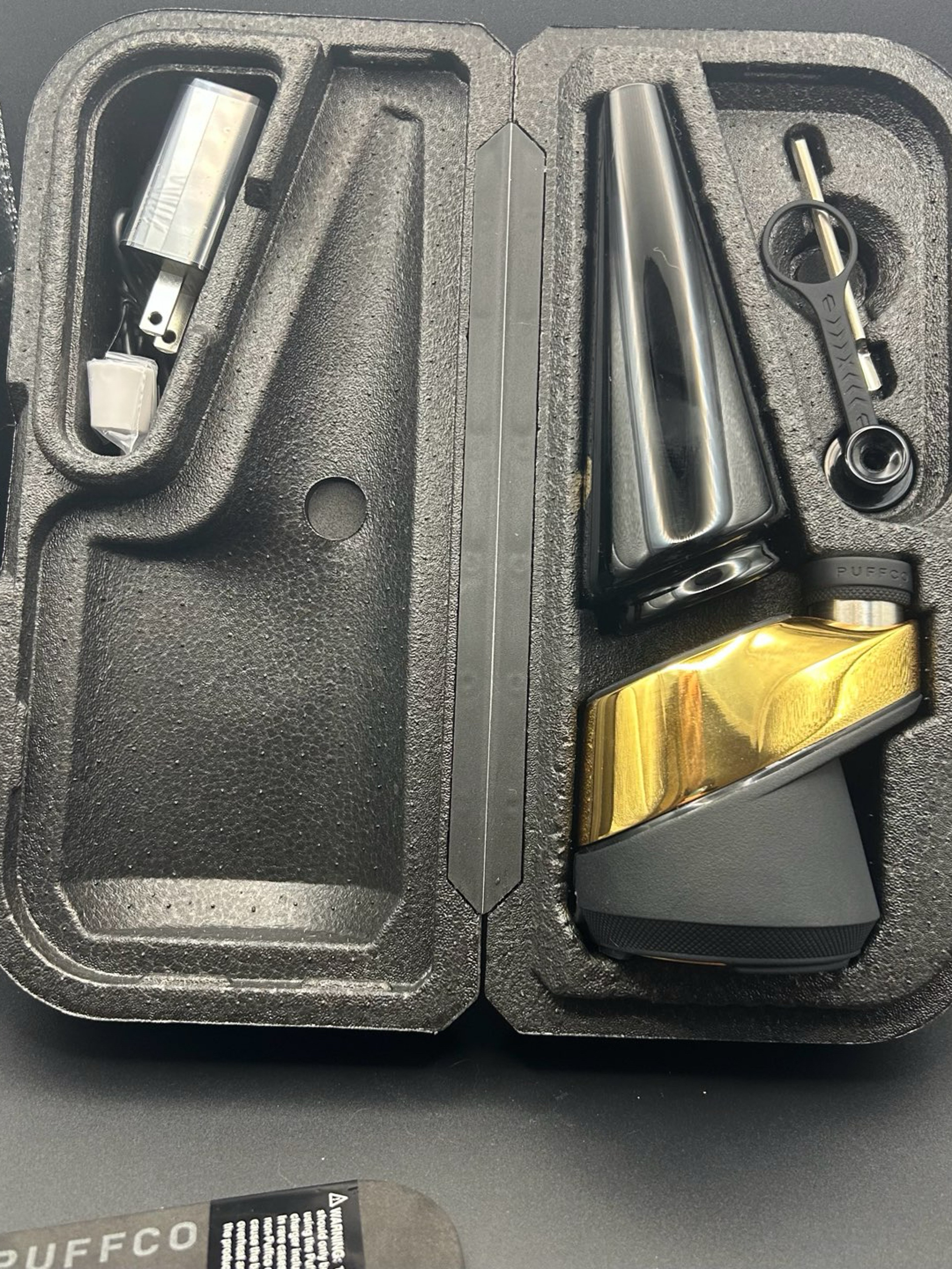 Preview pic of Black & Gold OG Puffco Peak Phantom RARE Limited Edition Complete in Box