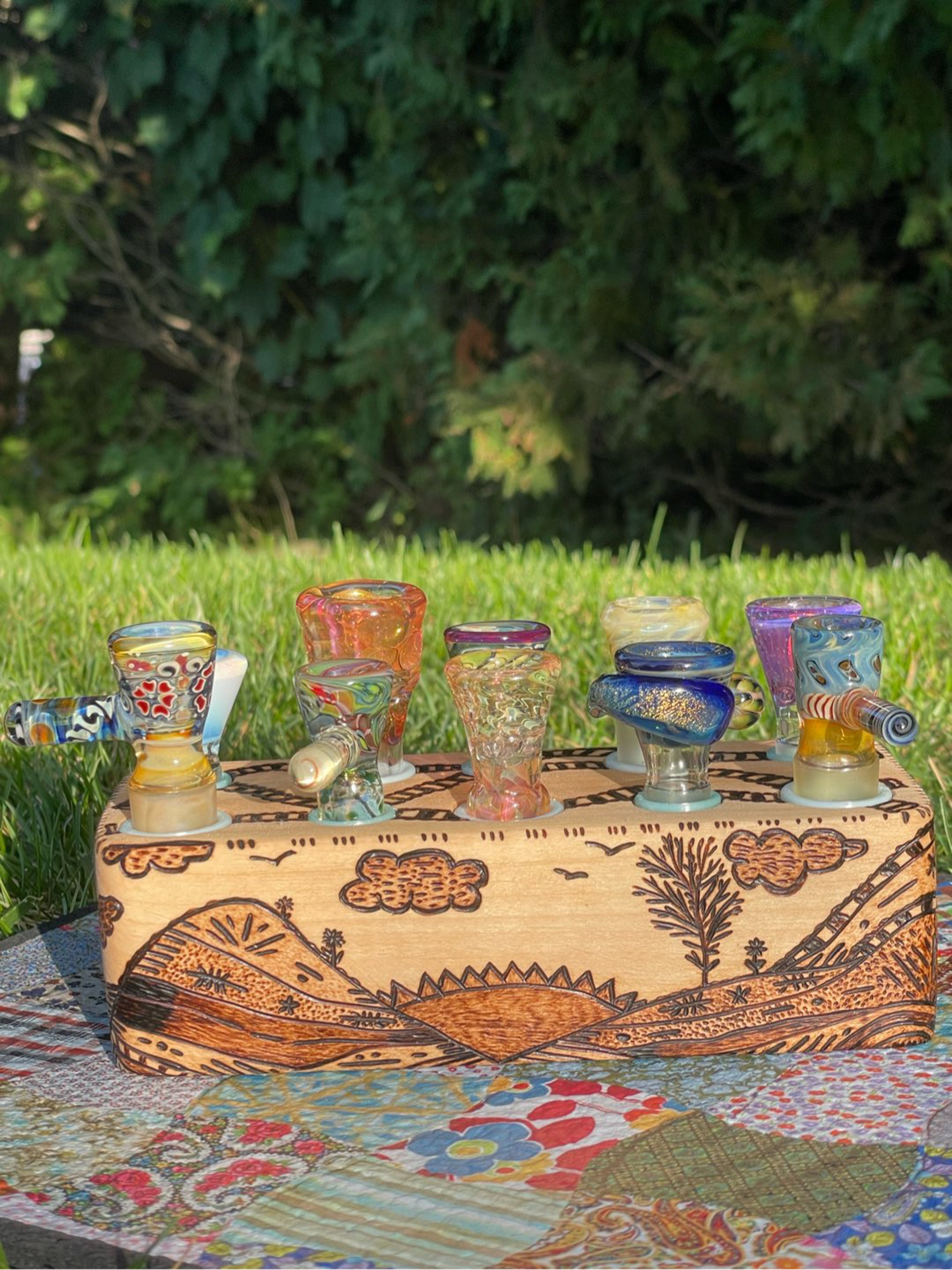 Sun and Moon 10 Hole Slide Stand image 0