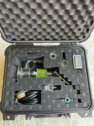 Preview pic of Sheldon Black sidecar rig w/ quartz mininail setup