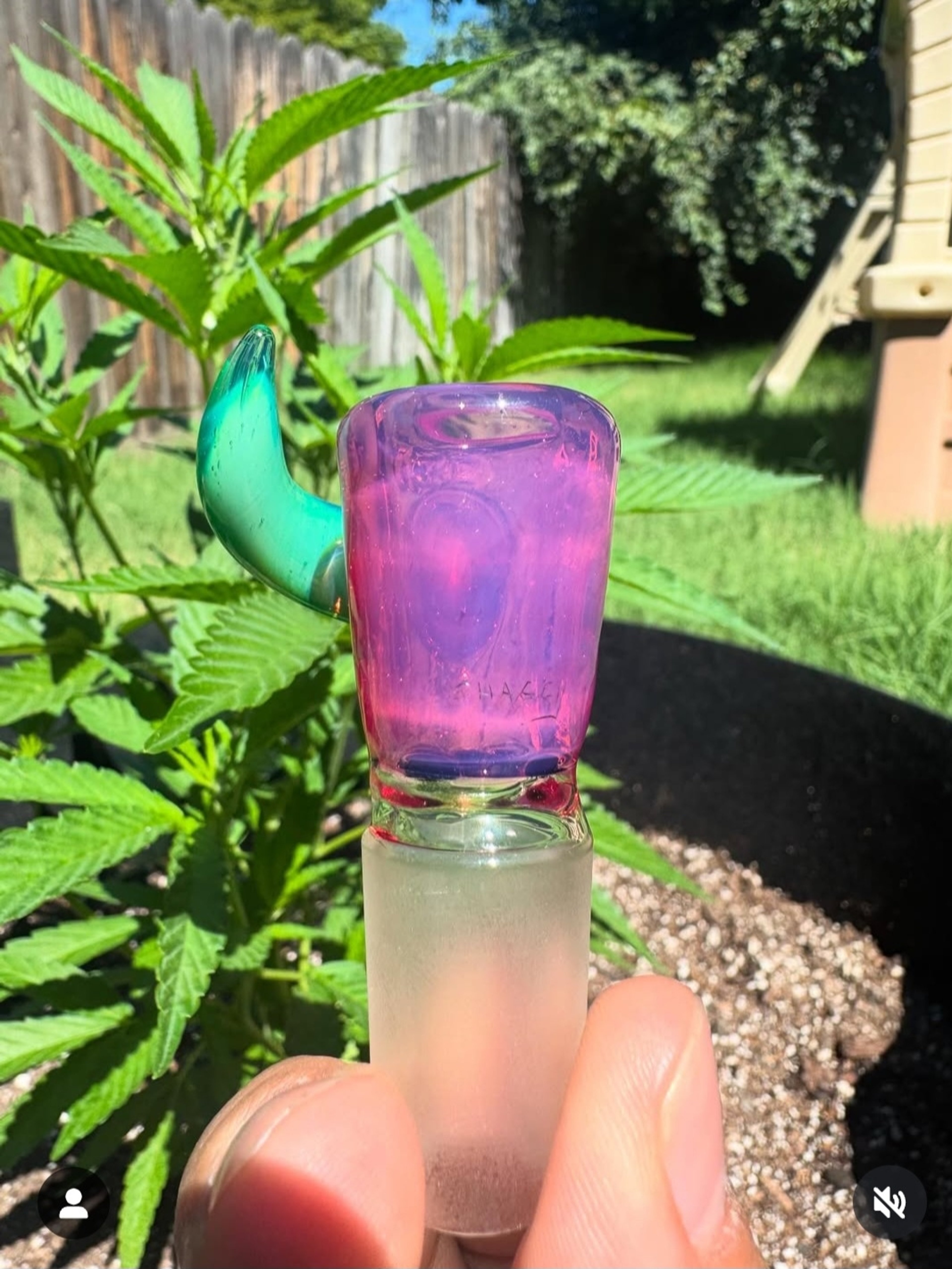 Preview pic of 18mm 4 hole bowl slide
