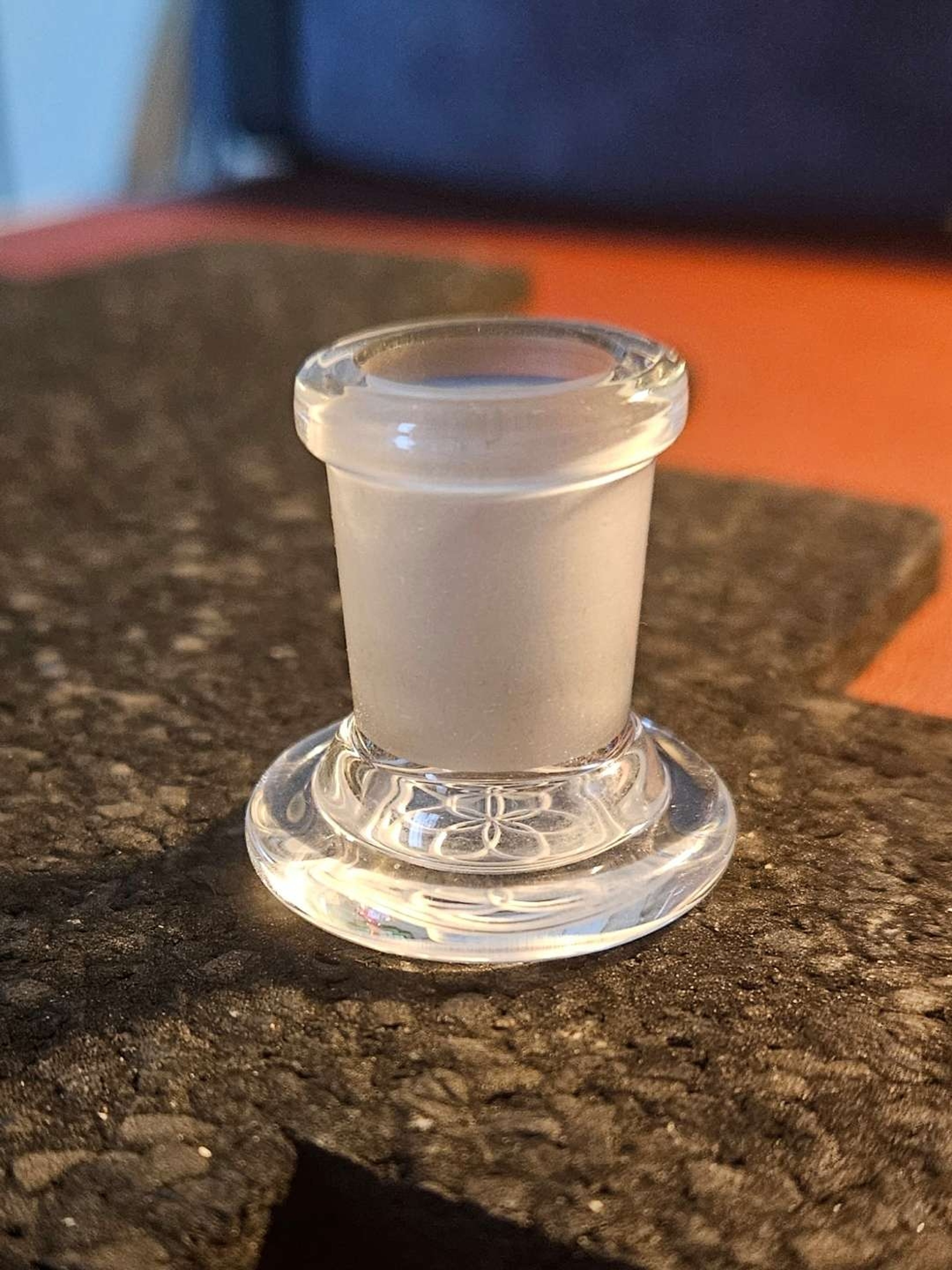 Preview pic of Slide Stand by SOL Glassworks