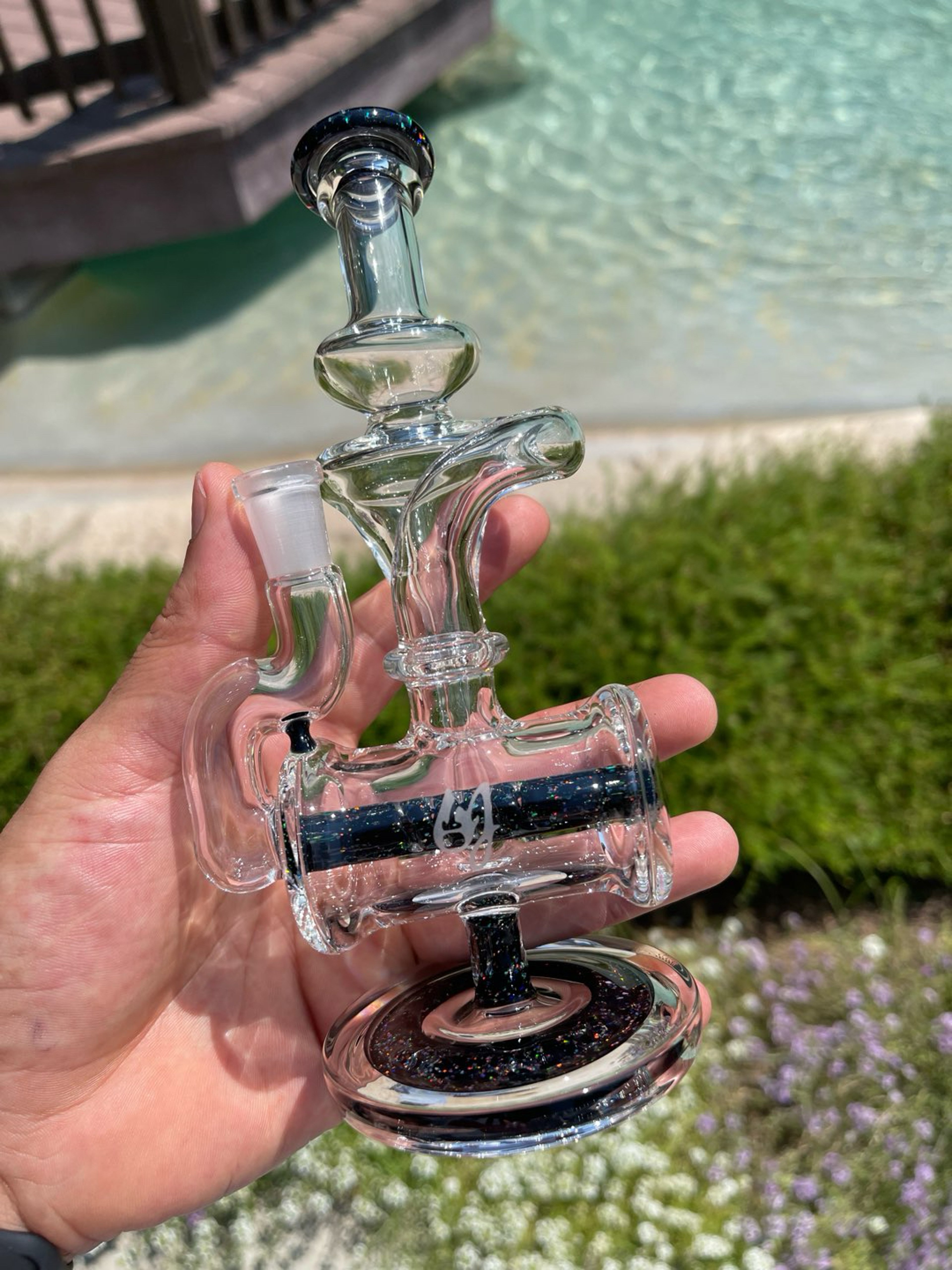 Preview pic of Black crushed opal Inline recycler 10mm
