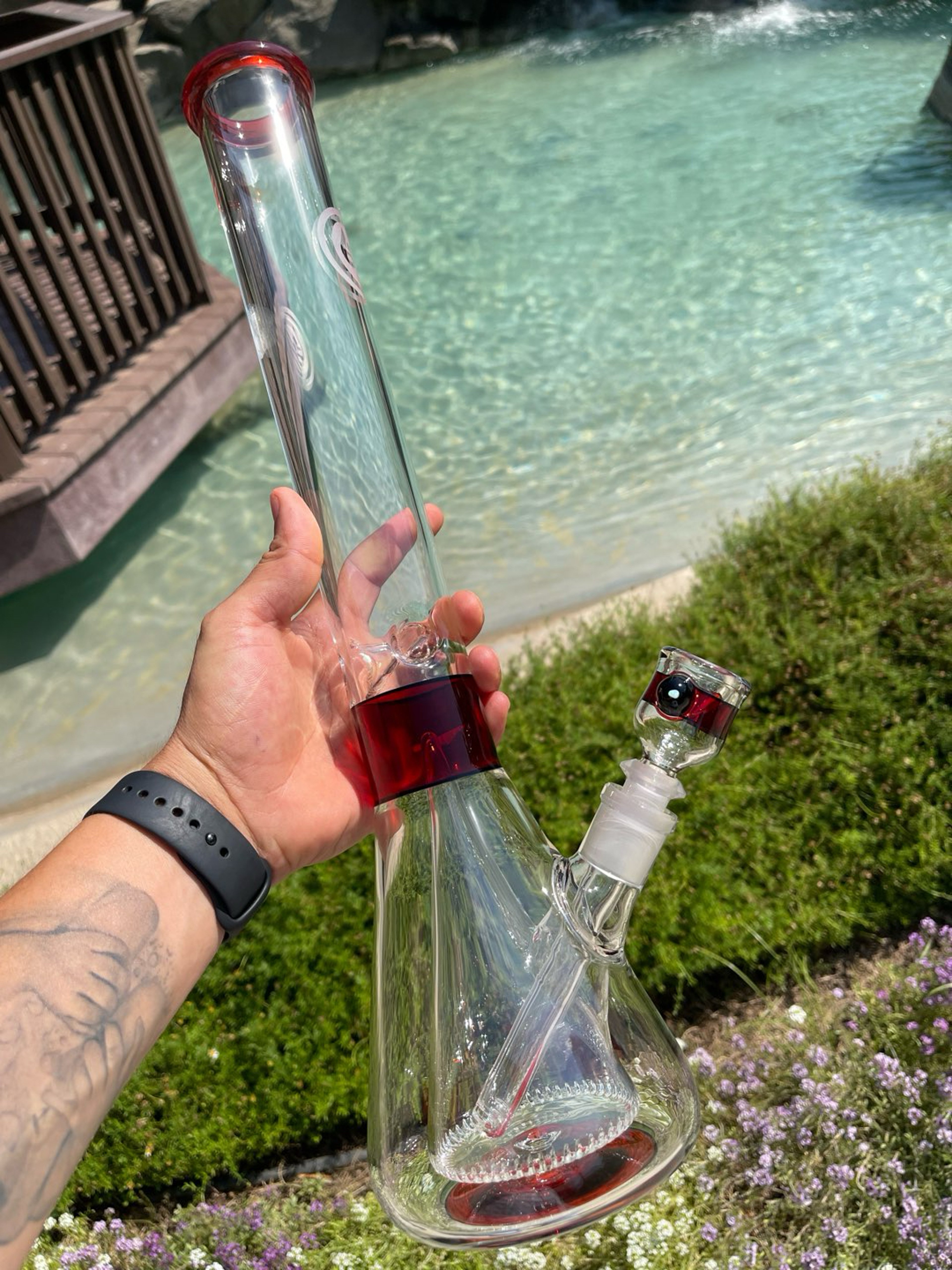 Preview pic of Pomegranate color, comes with adapter to use the slide without steam