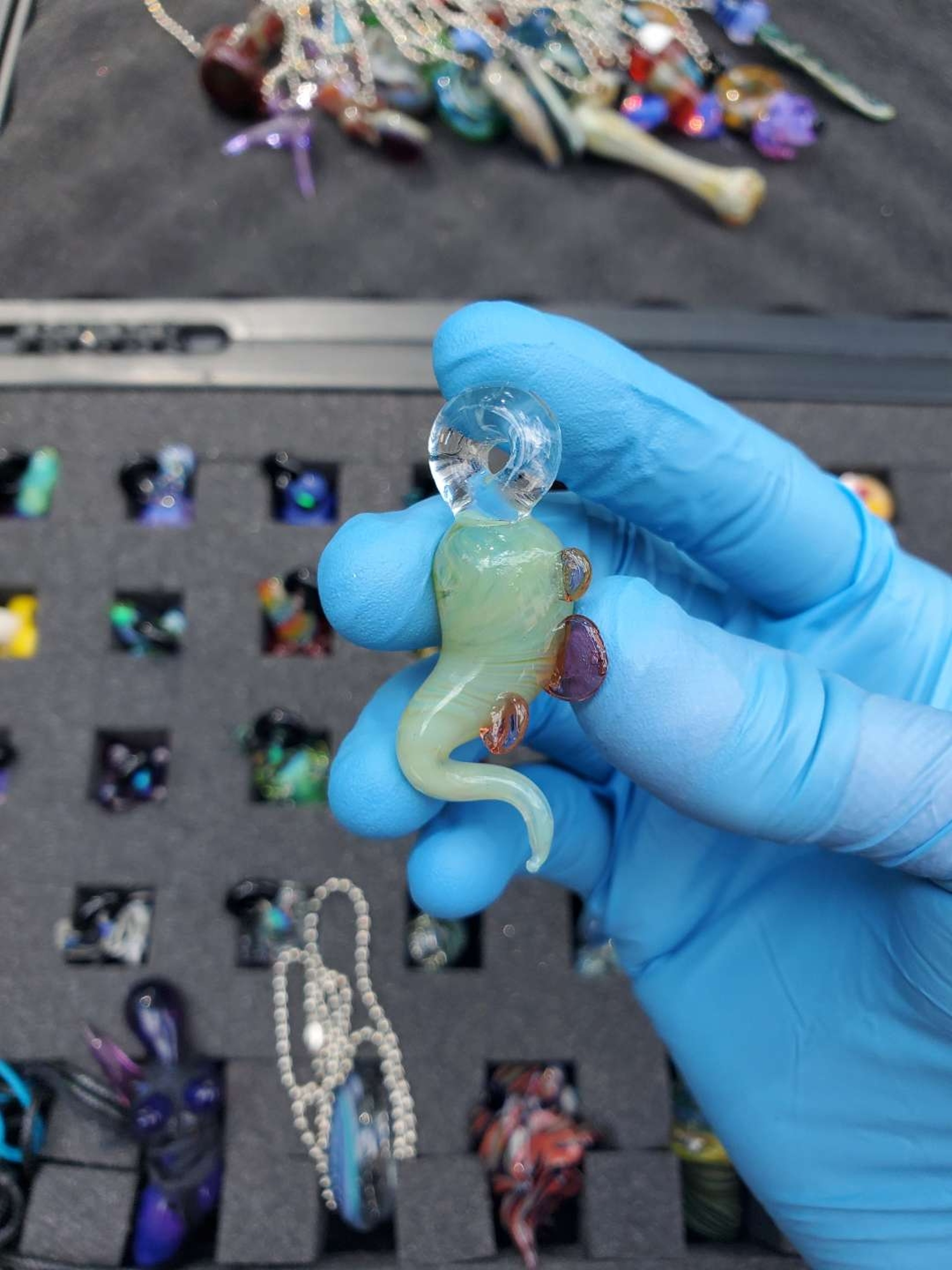 Preview pic of Dino Tail Pendy