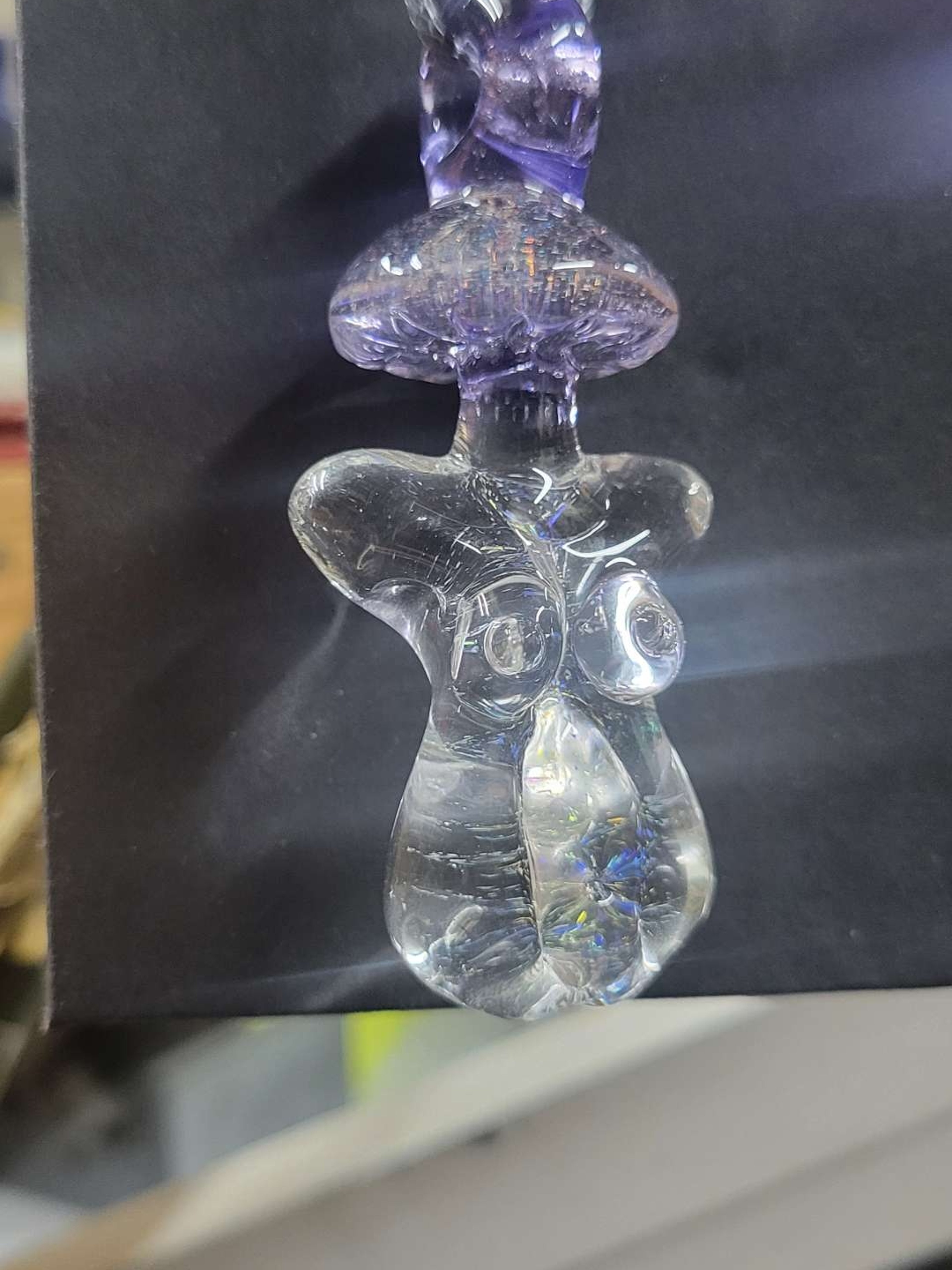Preview pic of Solid dichroic lady body.