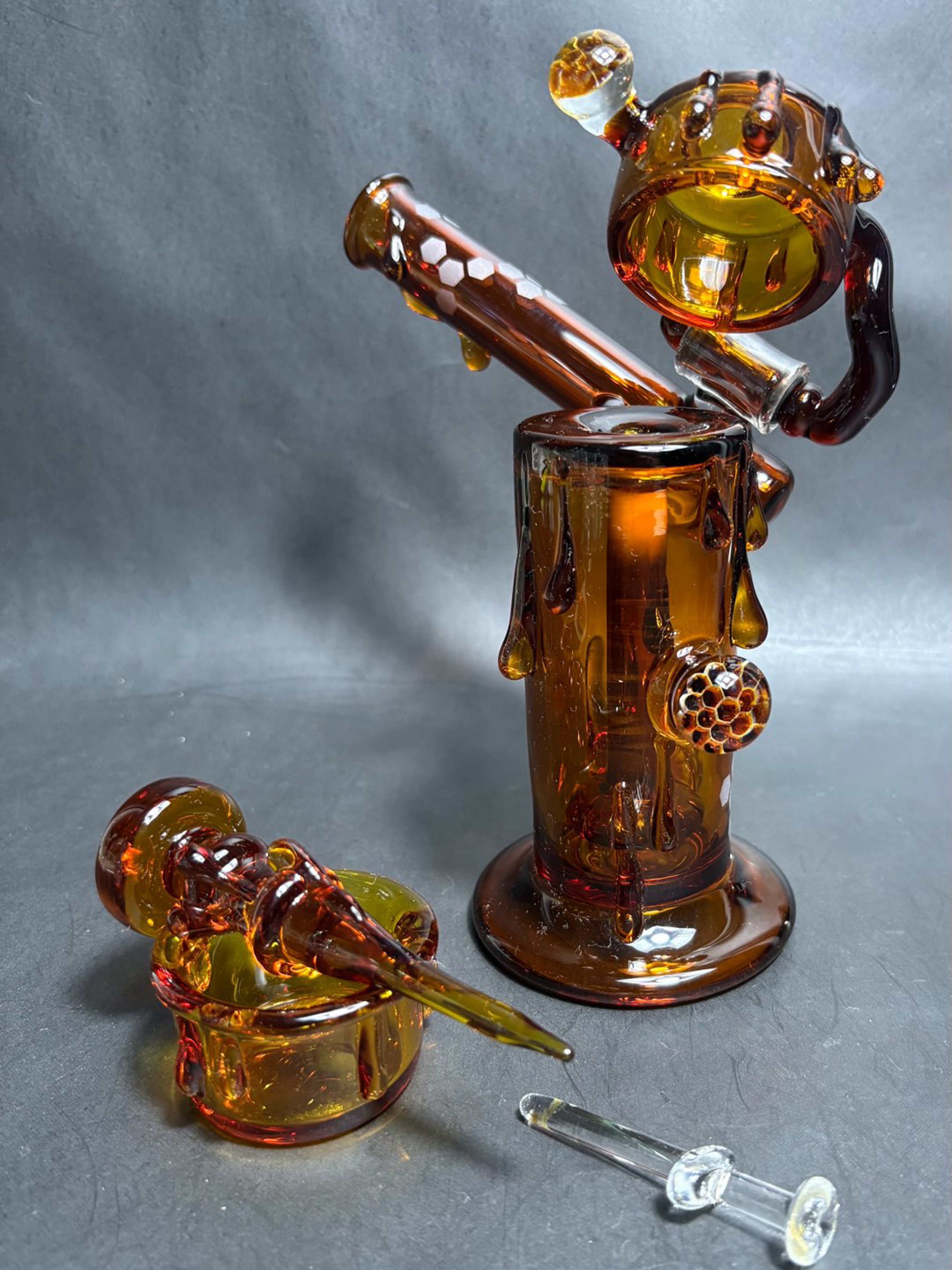 Preview pic of Whitney Harmon Glass Honey Drip Swing Dome Lambo Rig Set w/ Dab dish, Dabber & Nail #1