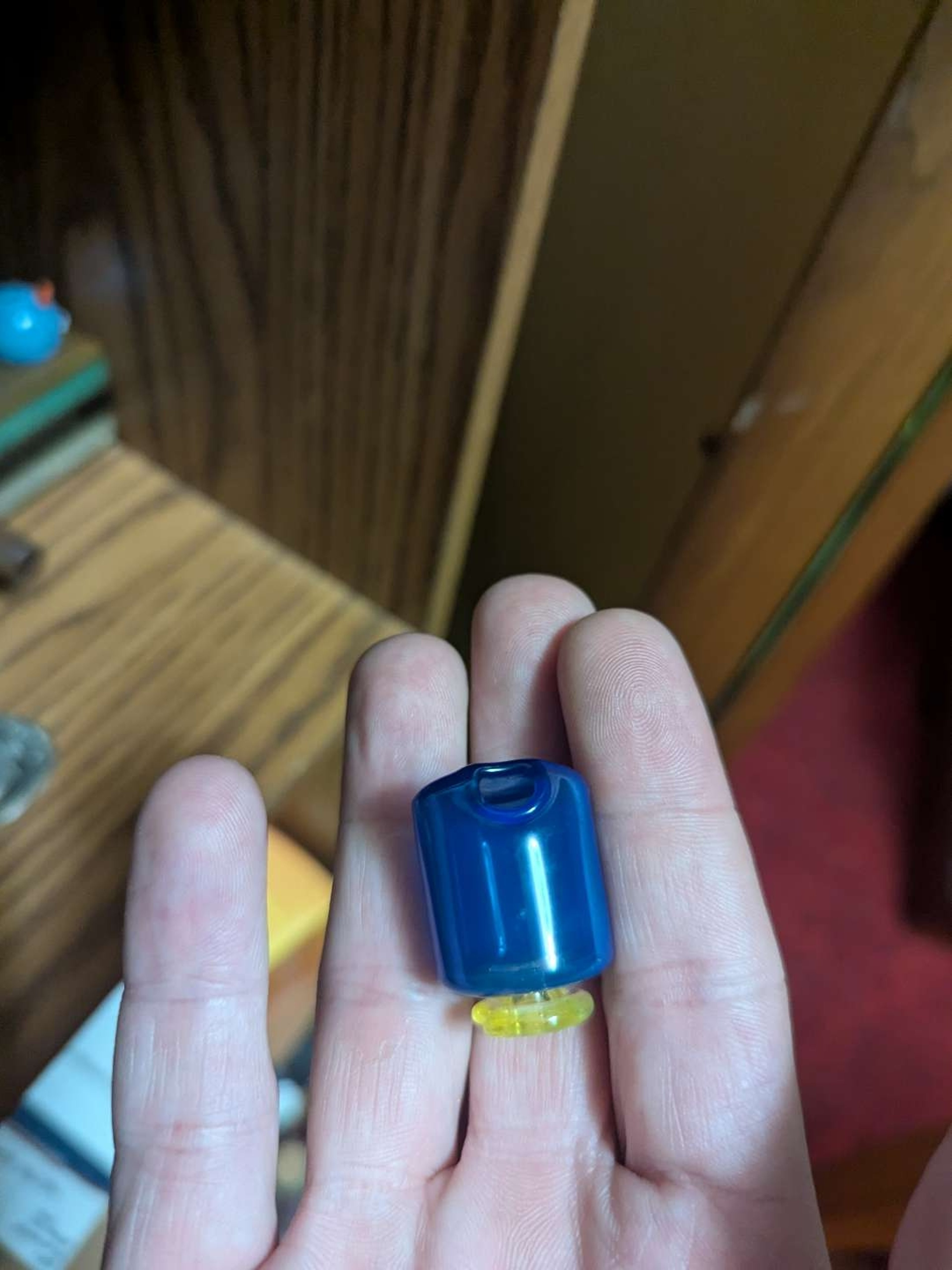 Preview pic of Puffco pivot top kizmit glass