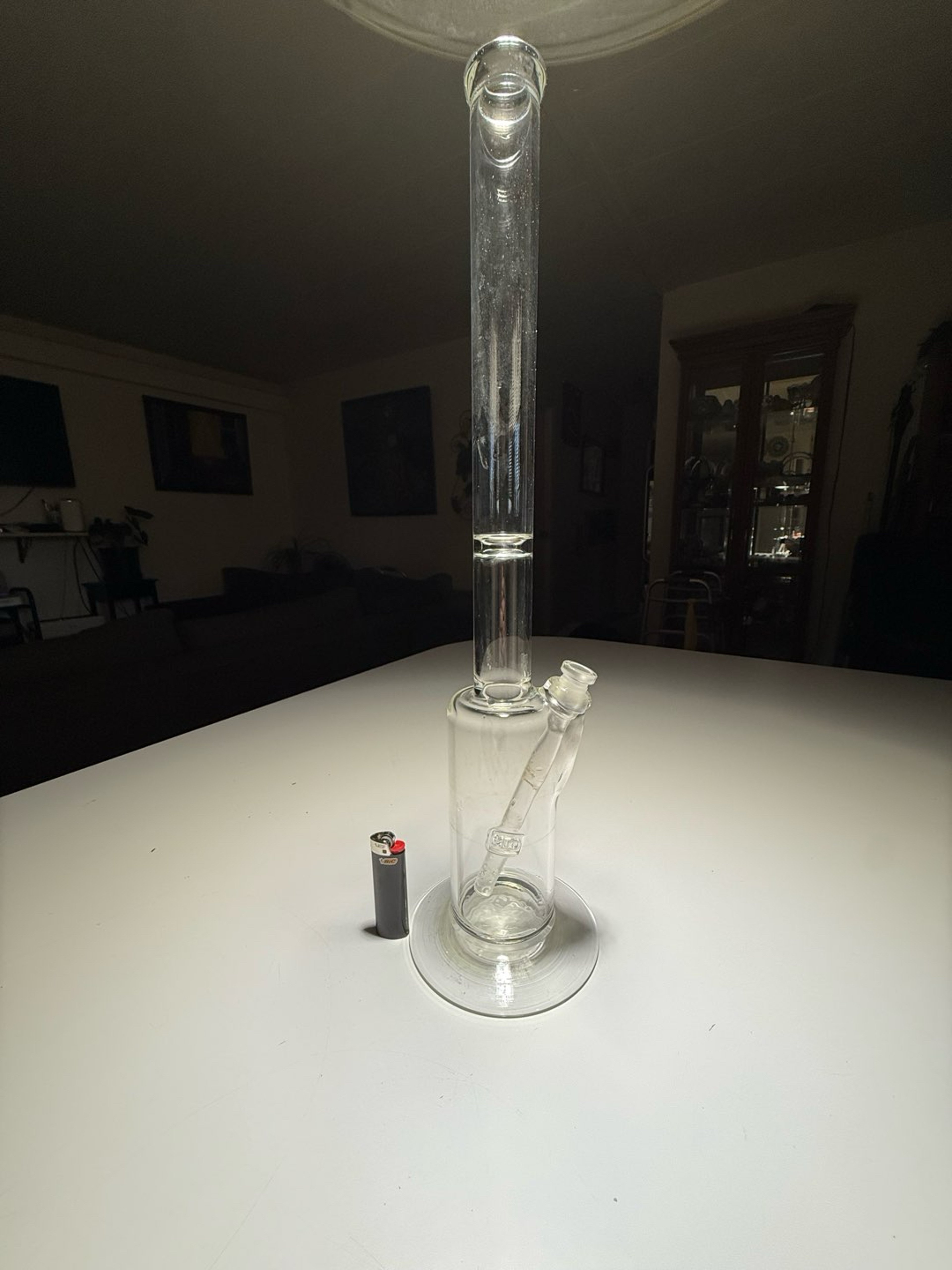 MIO Made in Oregon Bong image 0