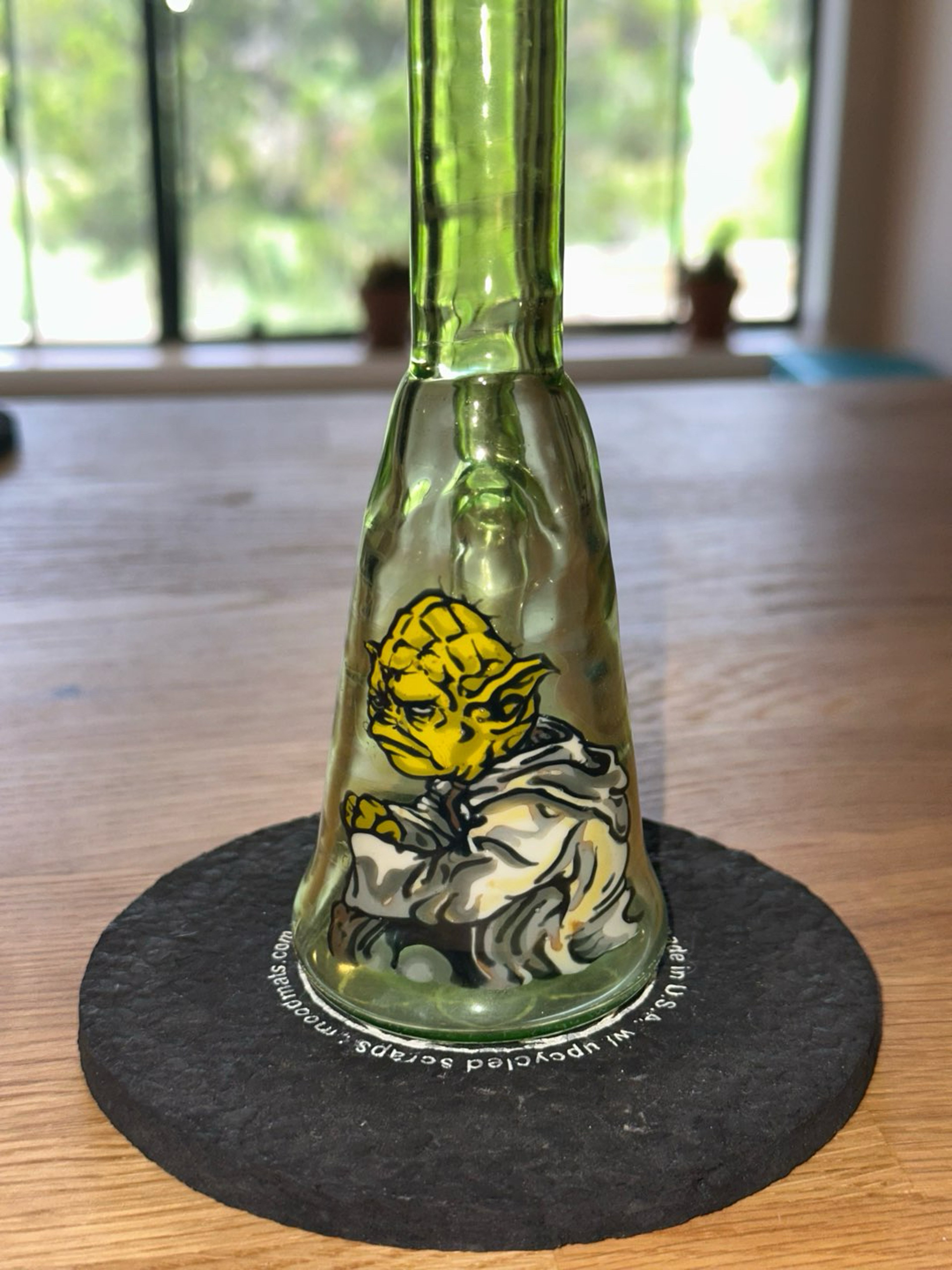 Preview pic of “Yoda” Rocko Glass flip tube
