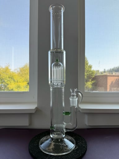 Preview pic of Small base 8 arm + Sov Martini