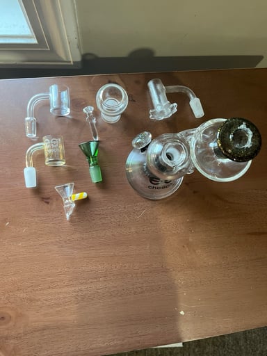 Preview pic of Broken/old lot