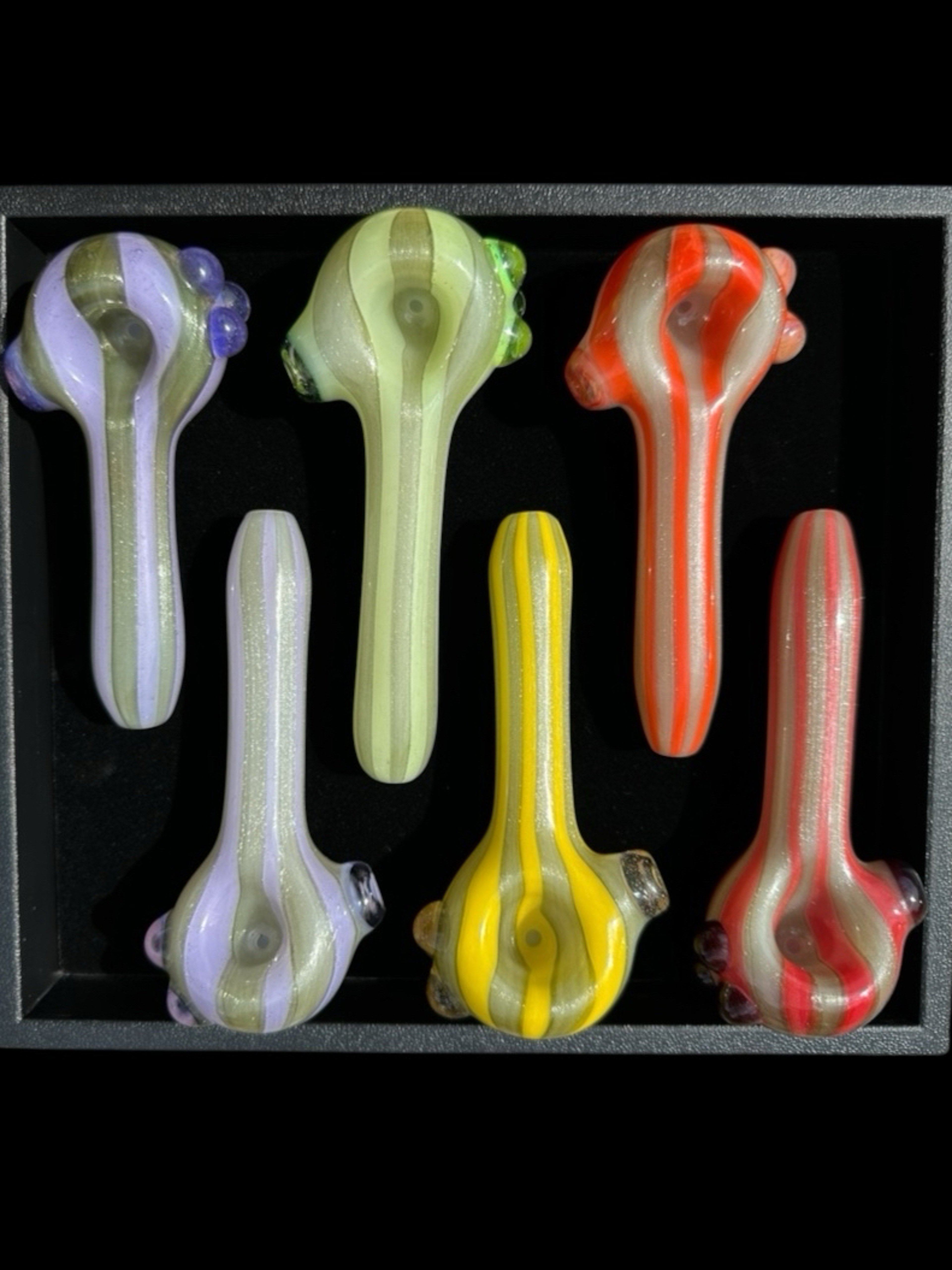 Preview pic of Lined Spoon