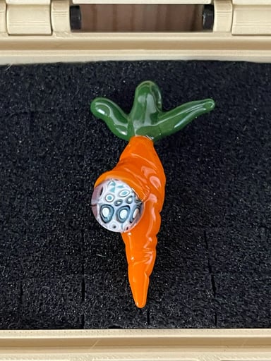 Preview pic of Craftsmith carrot pendant