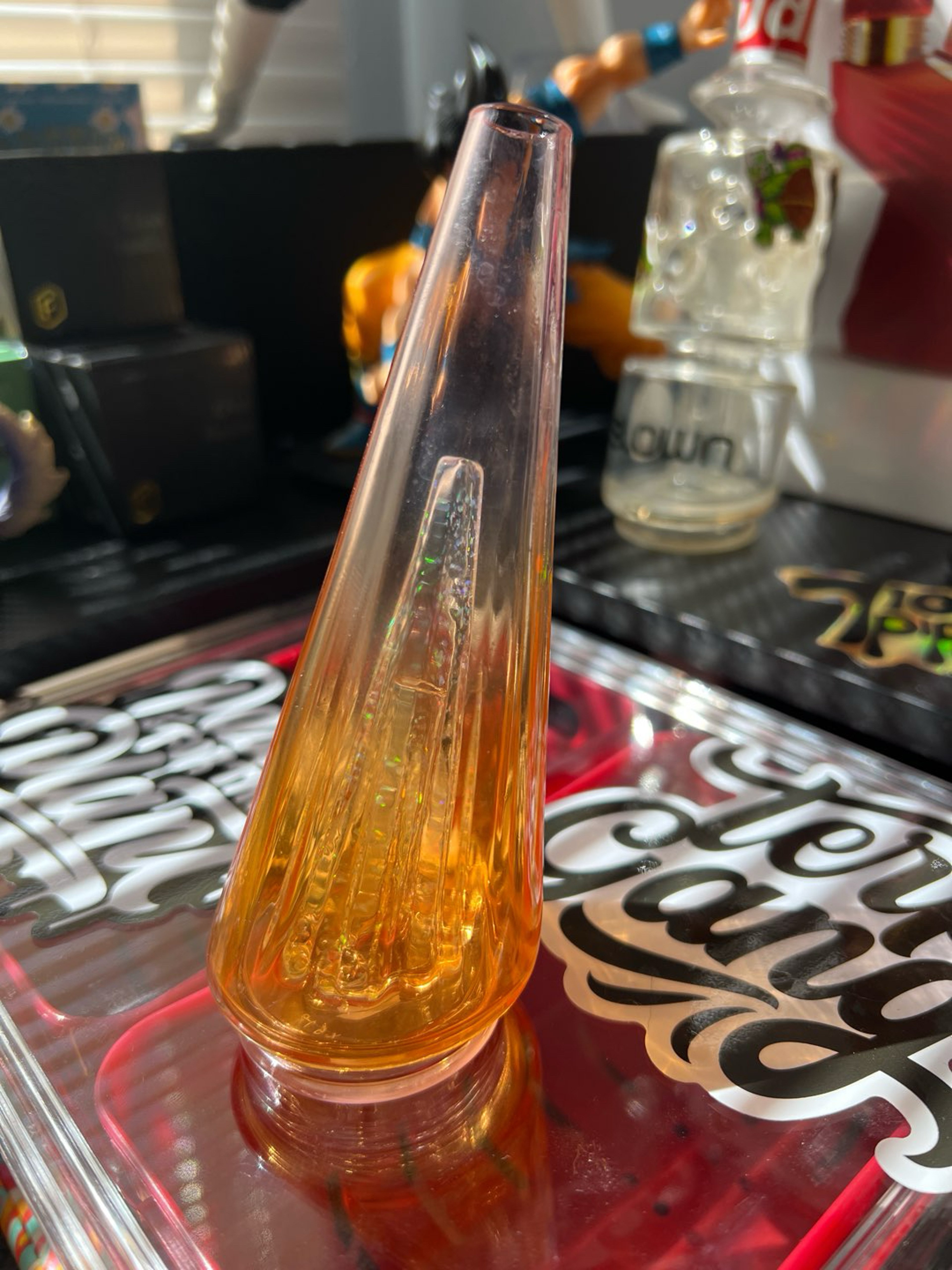 Preview pic of Puffco Daybreak edition glass