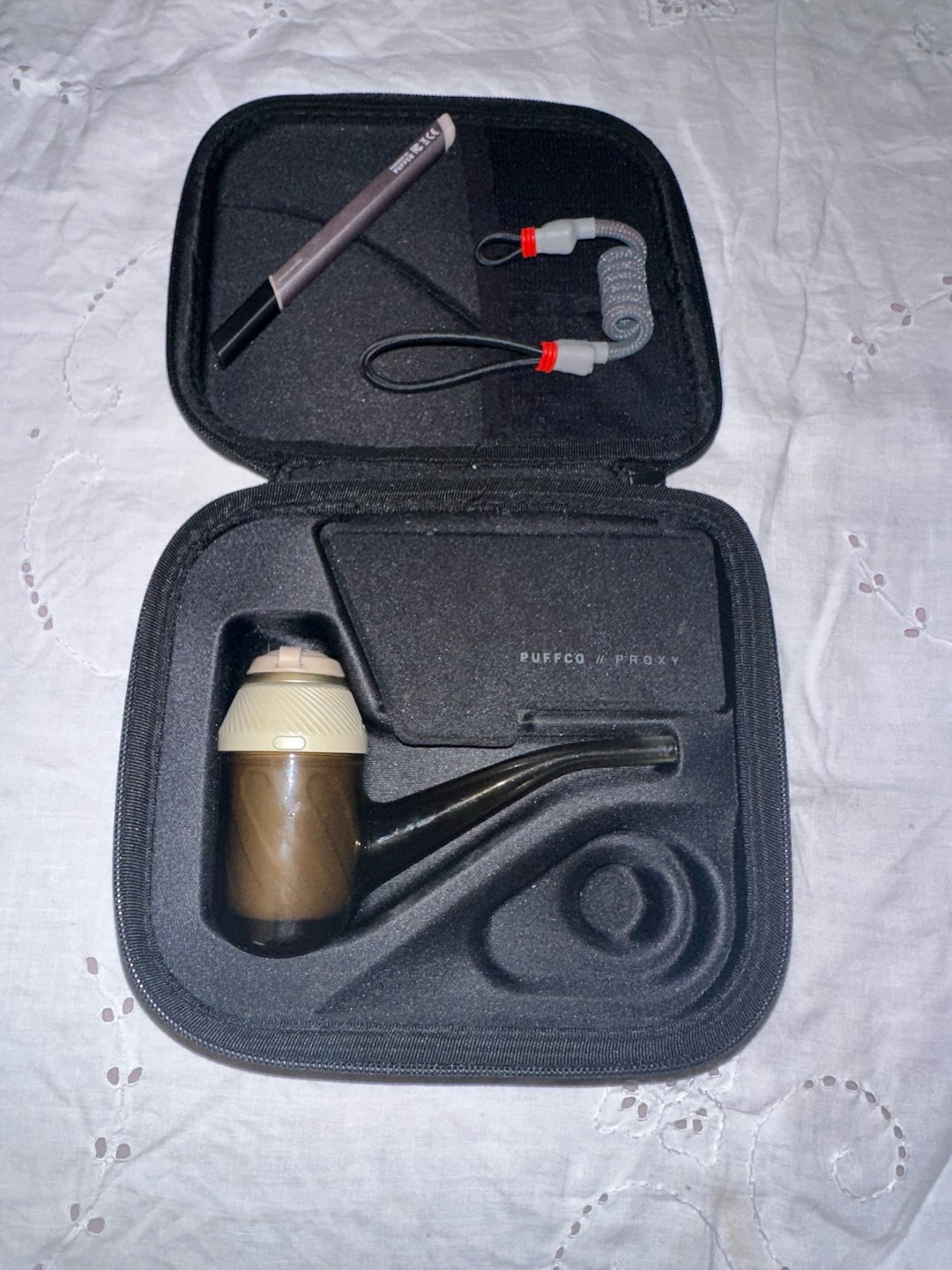 Preview pic of Puffco Proxy starter set