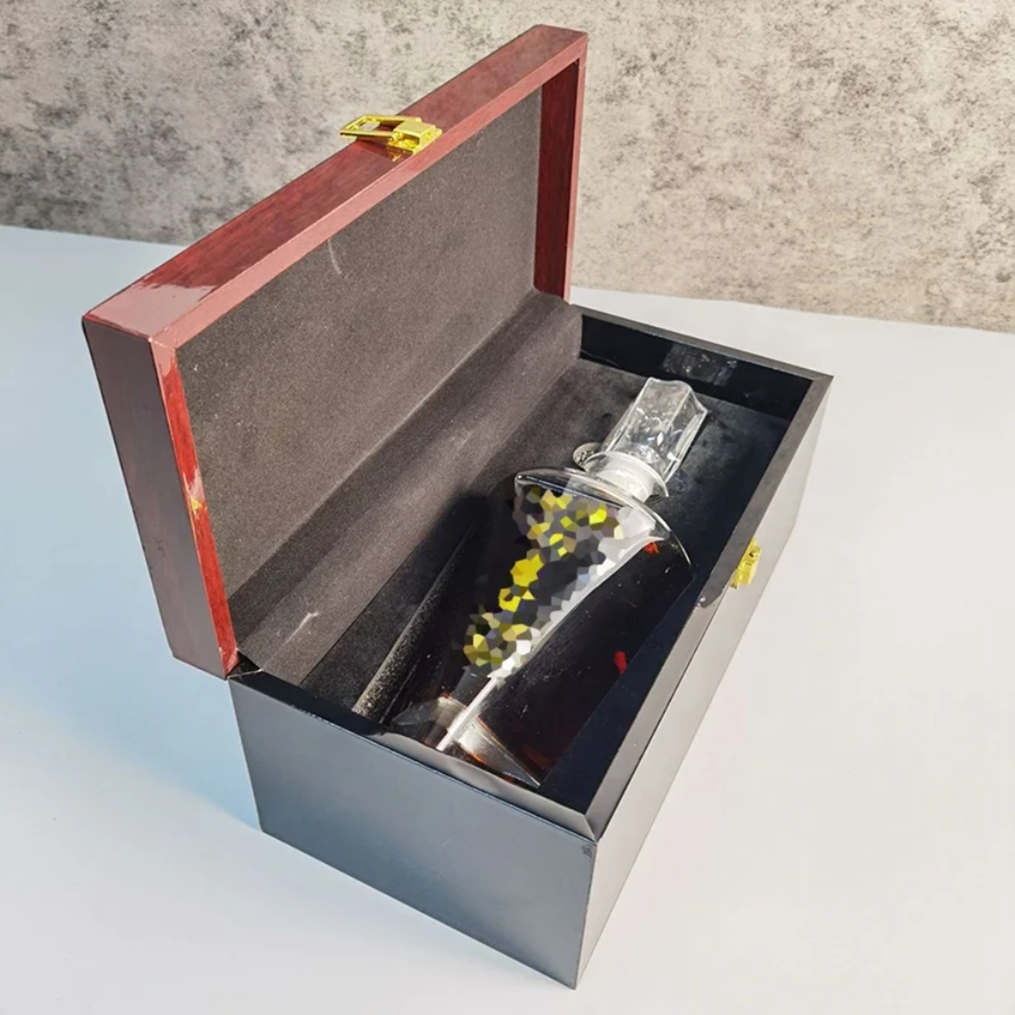 Any box, any kind, anything made. image 0