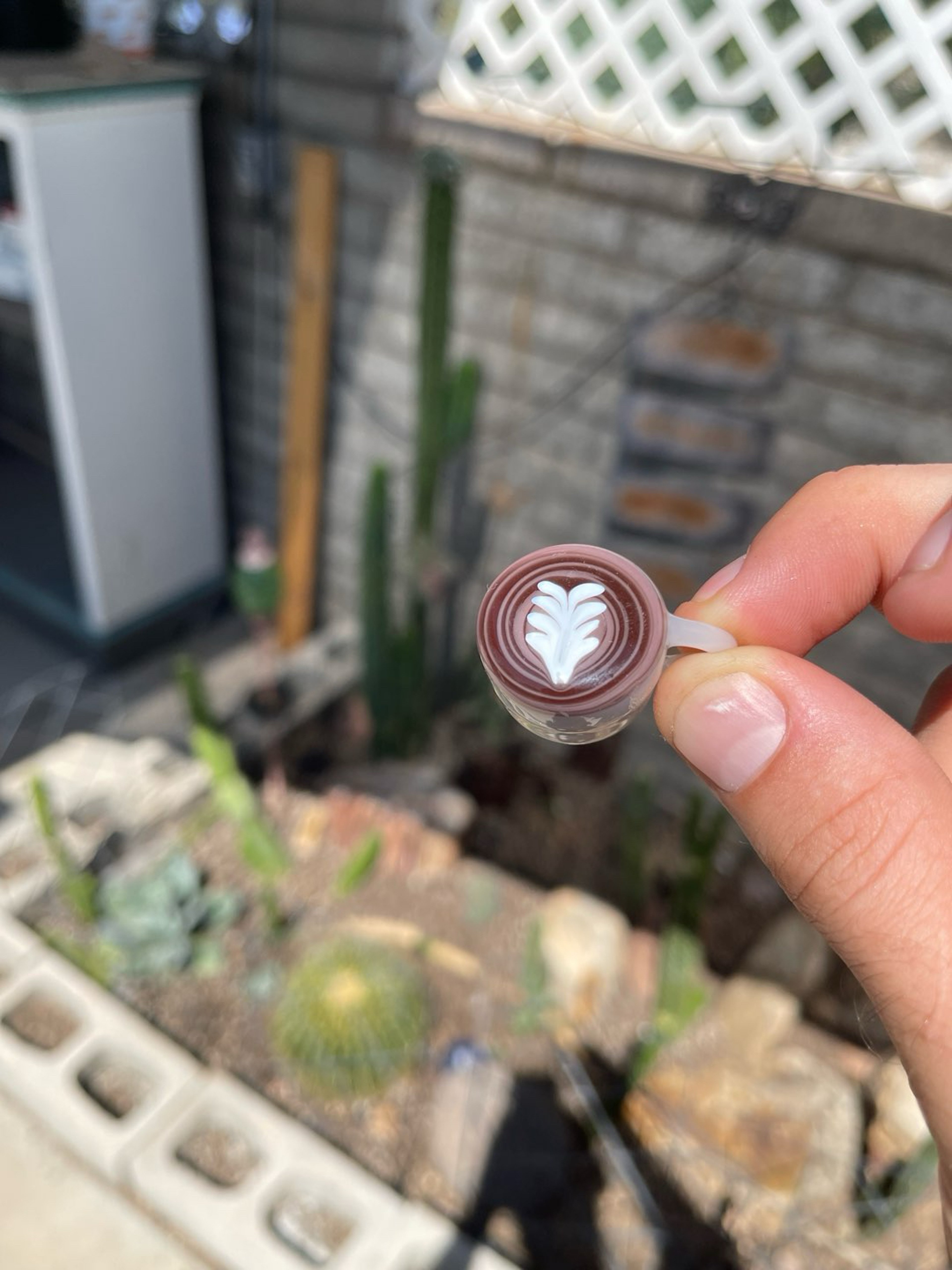 Preview pic of Latte pendant #2