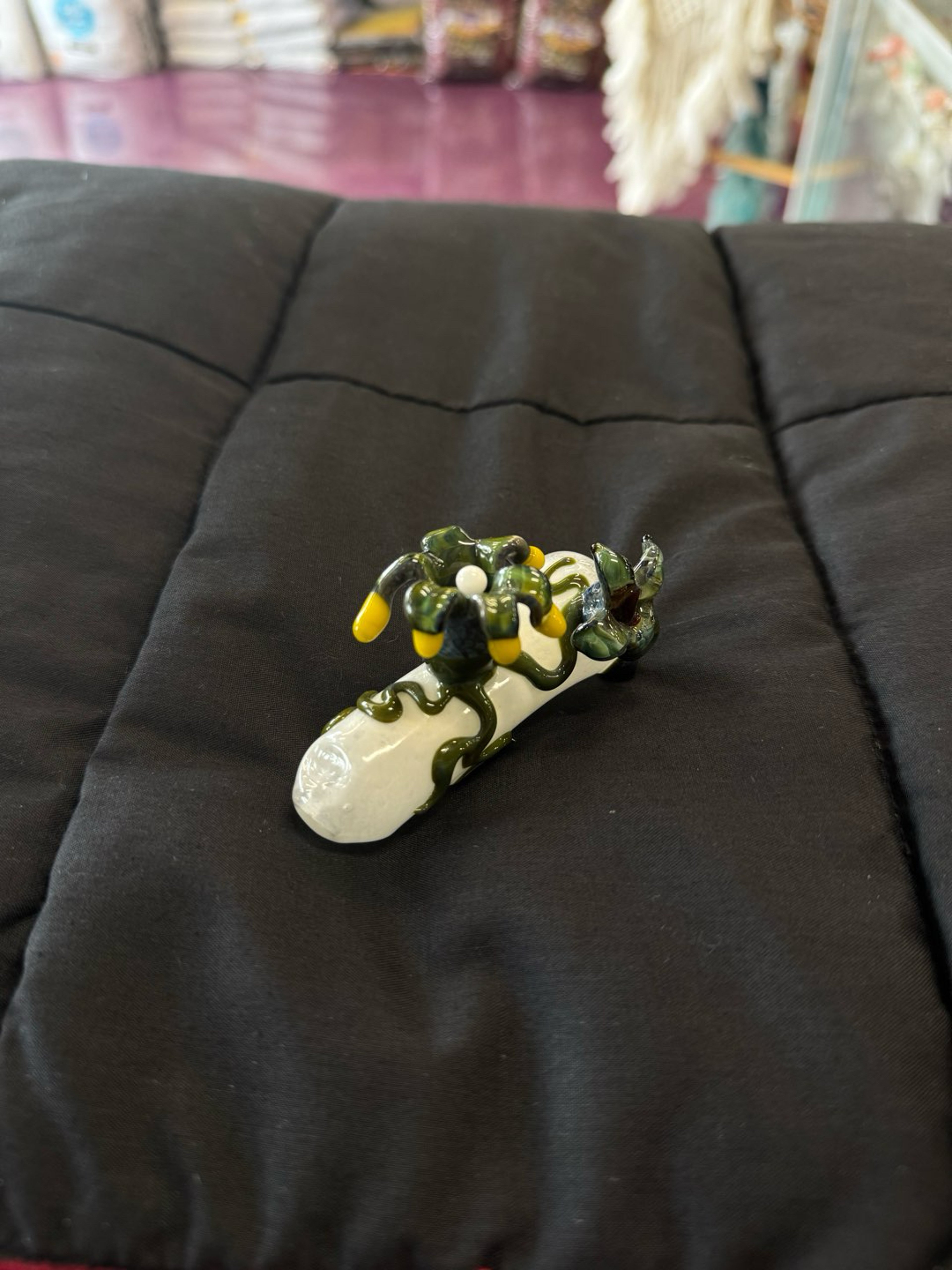 Preview pic of Flower Chillum