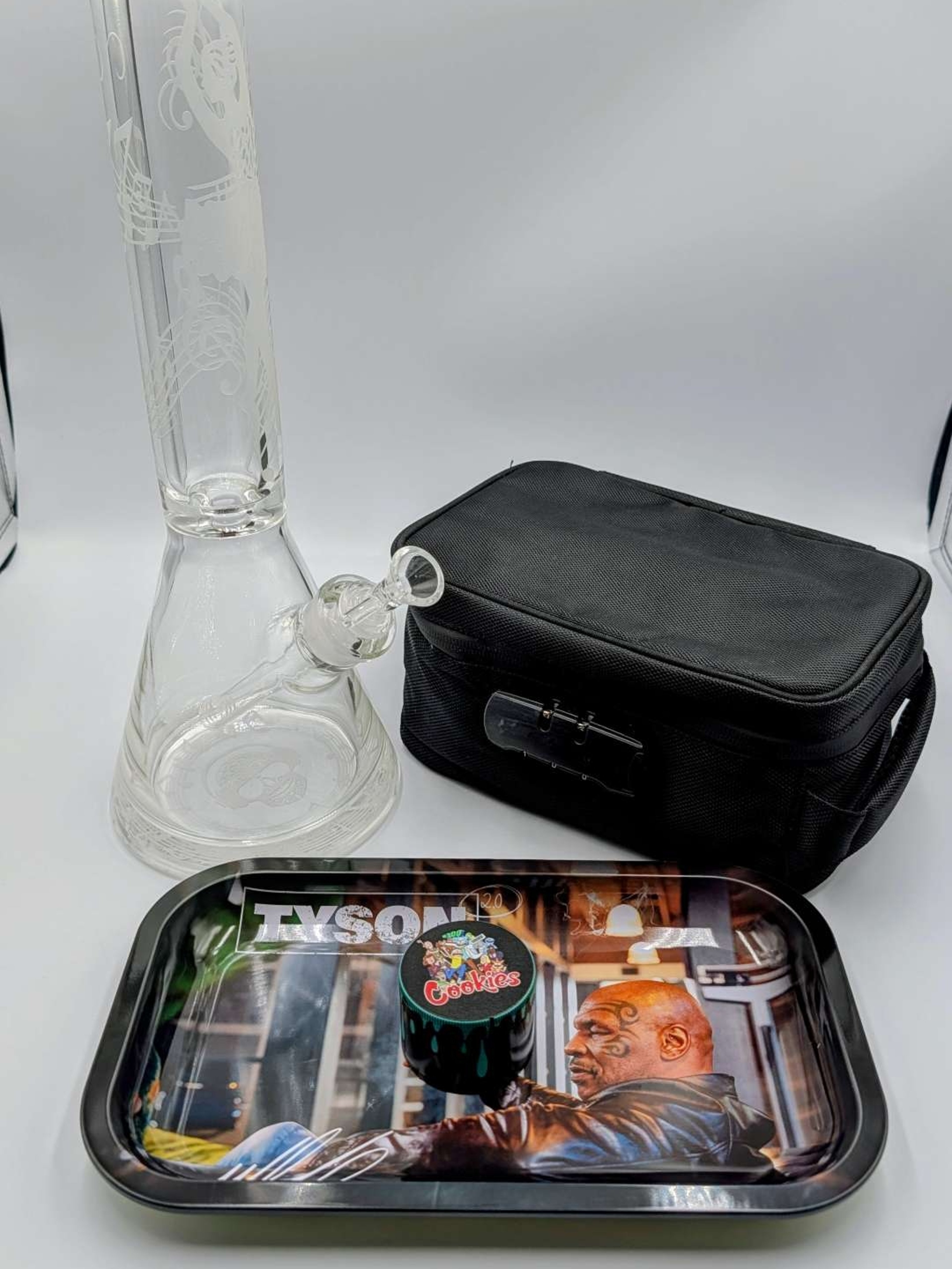 Preview pic of Milkyway Sandblasted Bong Bundle Set