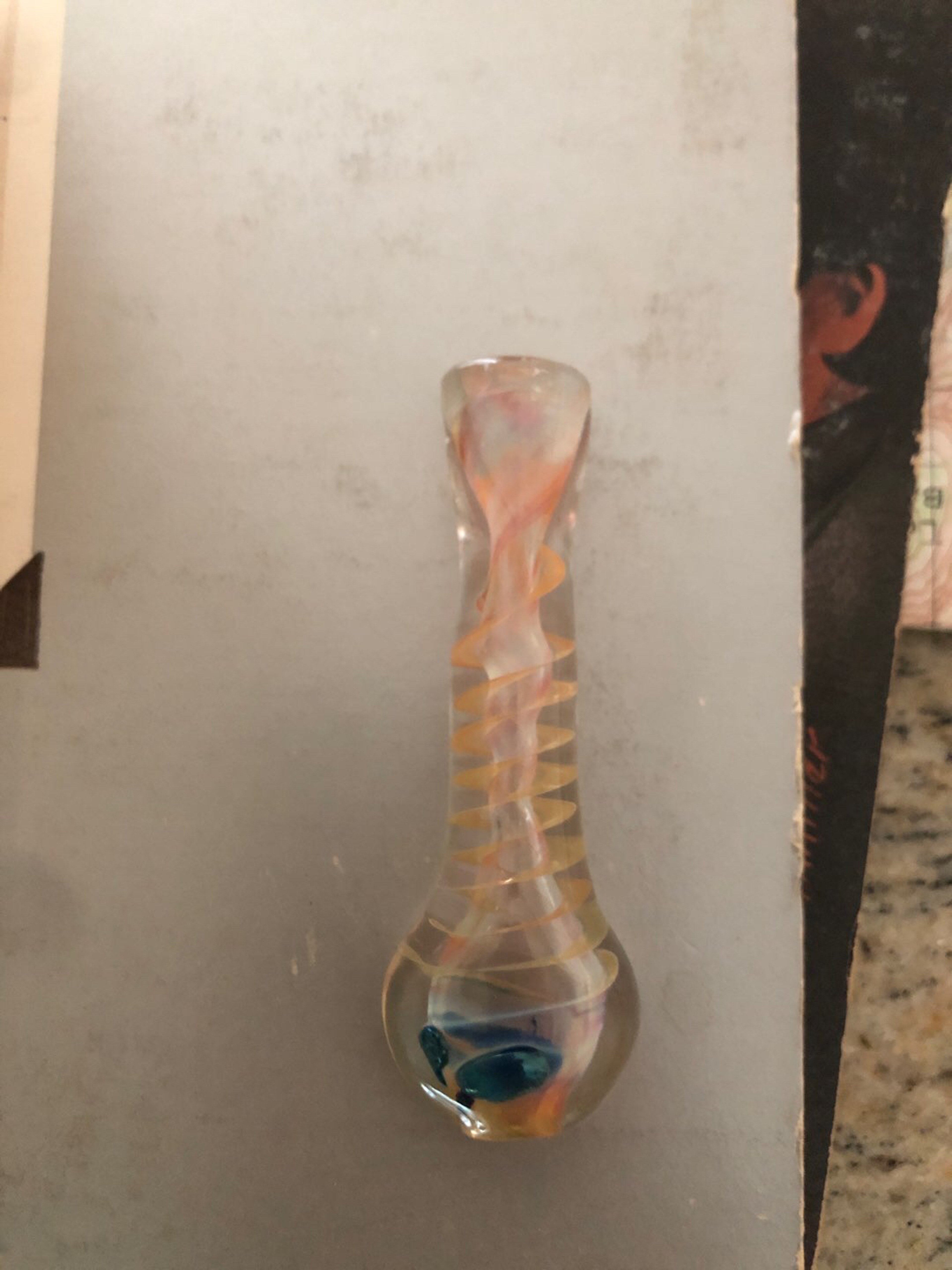 Preview pic of Nice silver fumed chillum w/ stalagmite