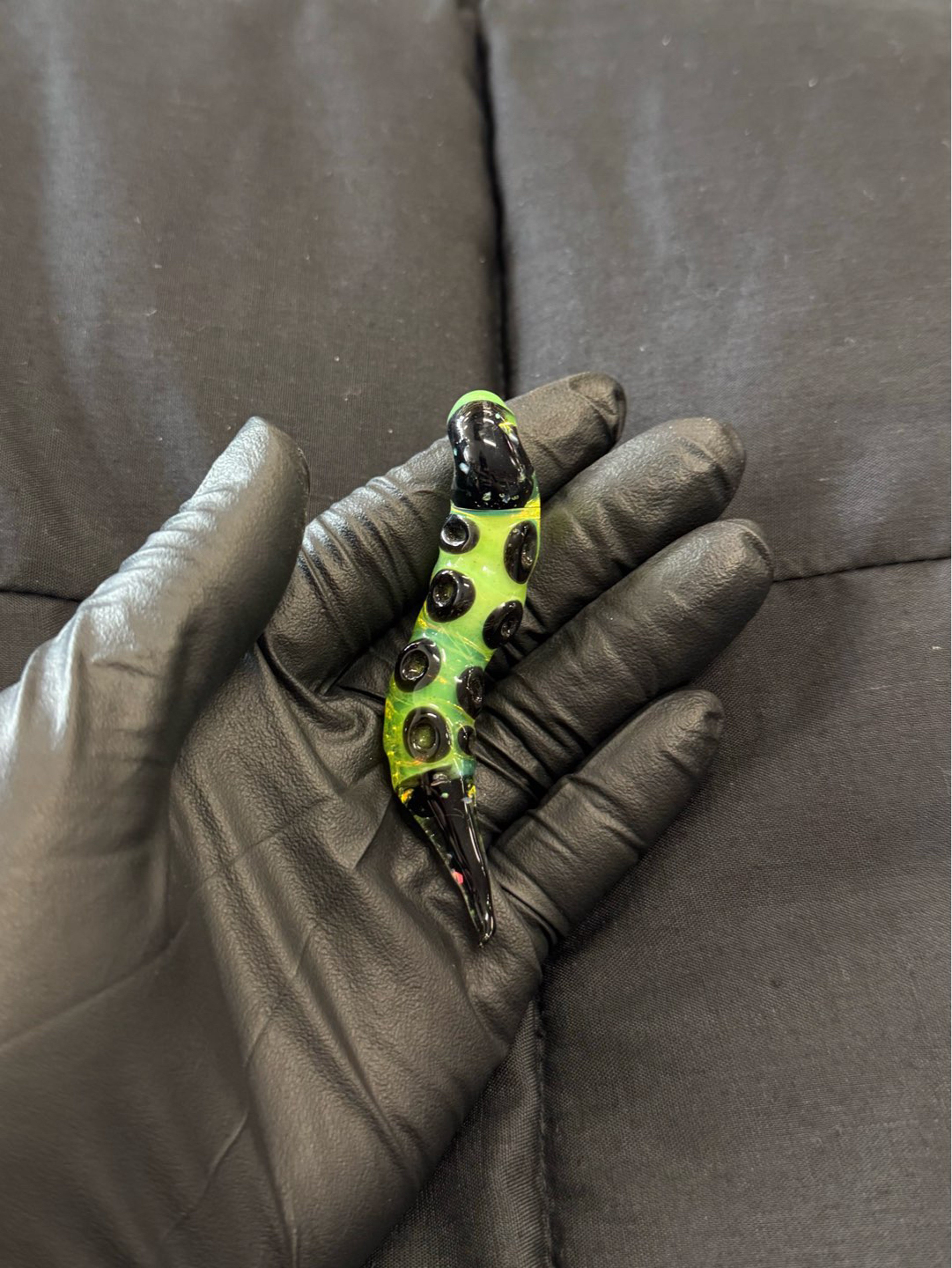 Preview pic of Green Tentacle Pendant