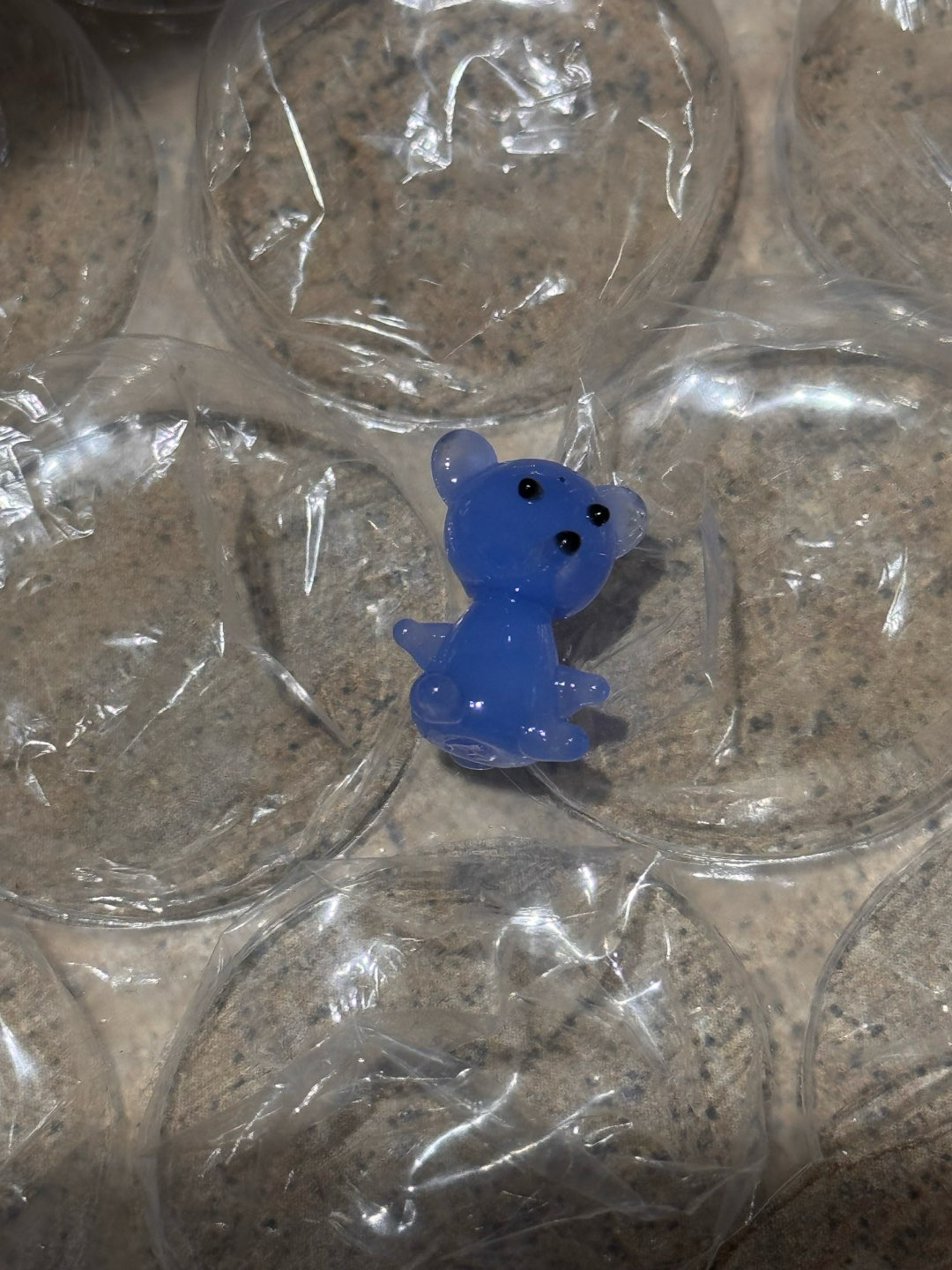 Preview pic of Miniature blue bear