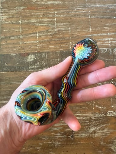 Preview pic of OG Willywolly glass sherlock