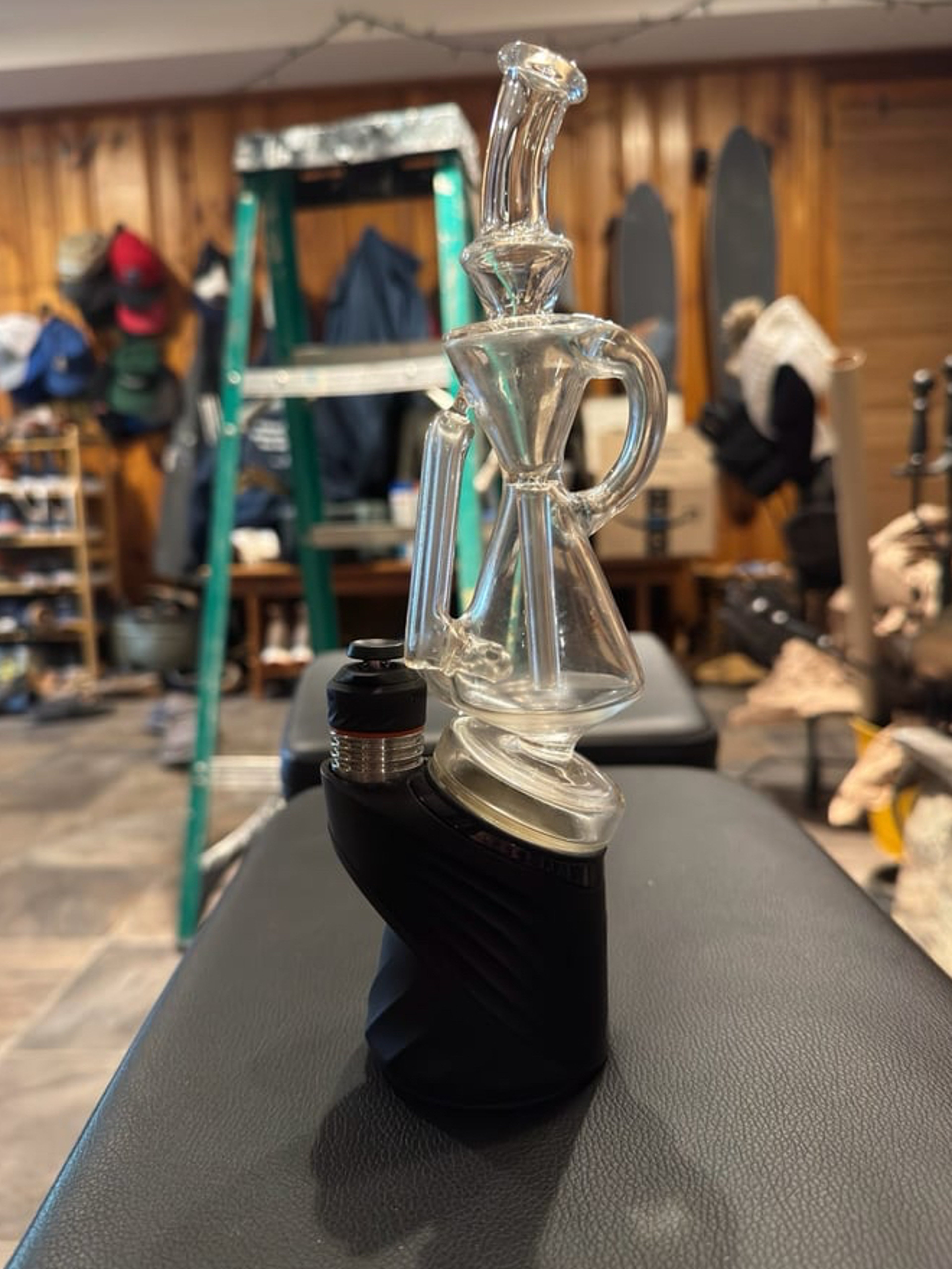 GREEK GLASS RECYCLER PUFFCO PEAK GLASS PIECE CLEAR USED image 0