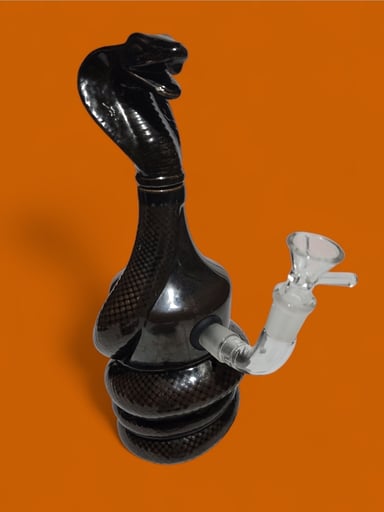 Preview pic of Cobra Bottle Bong