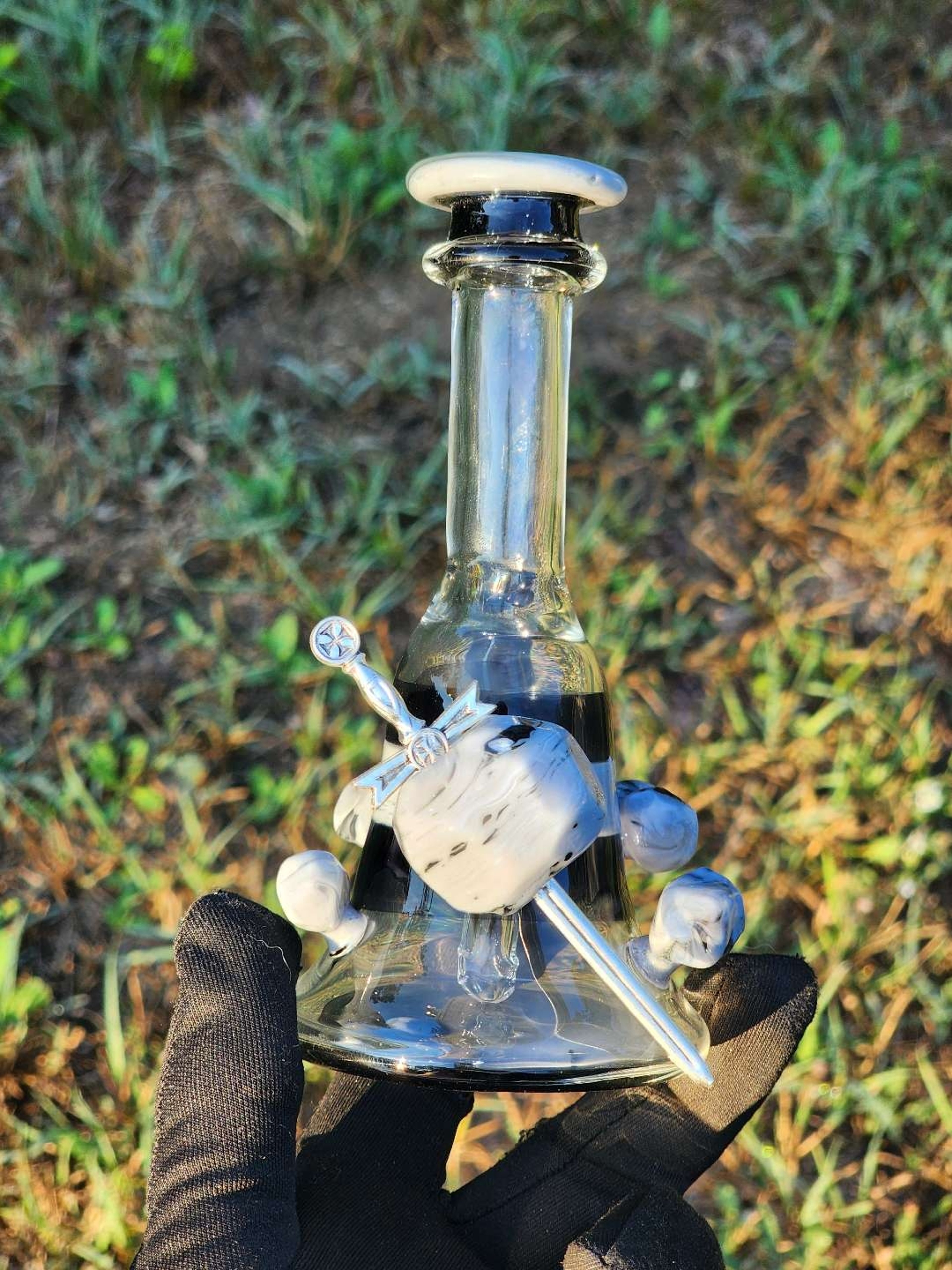 Preview pic of Collab jammer with sword *stone tech from glideglassart