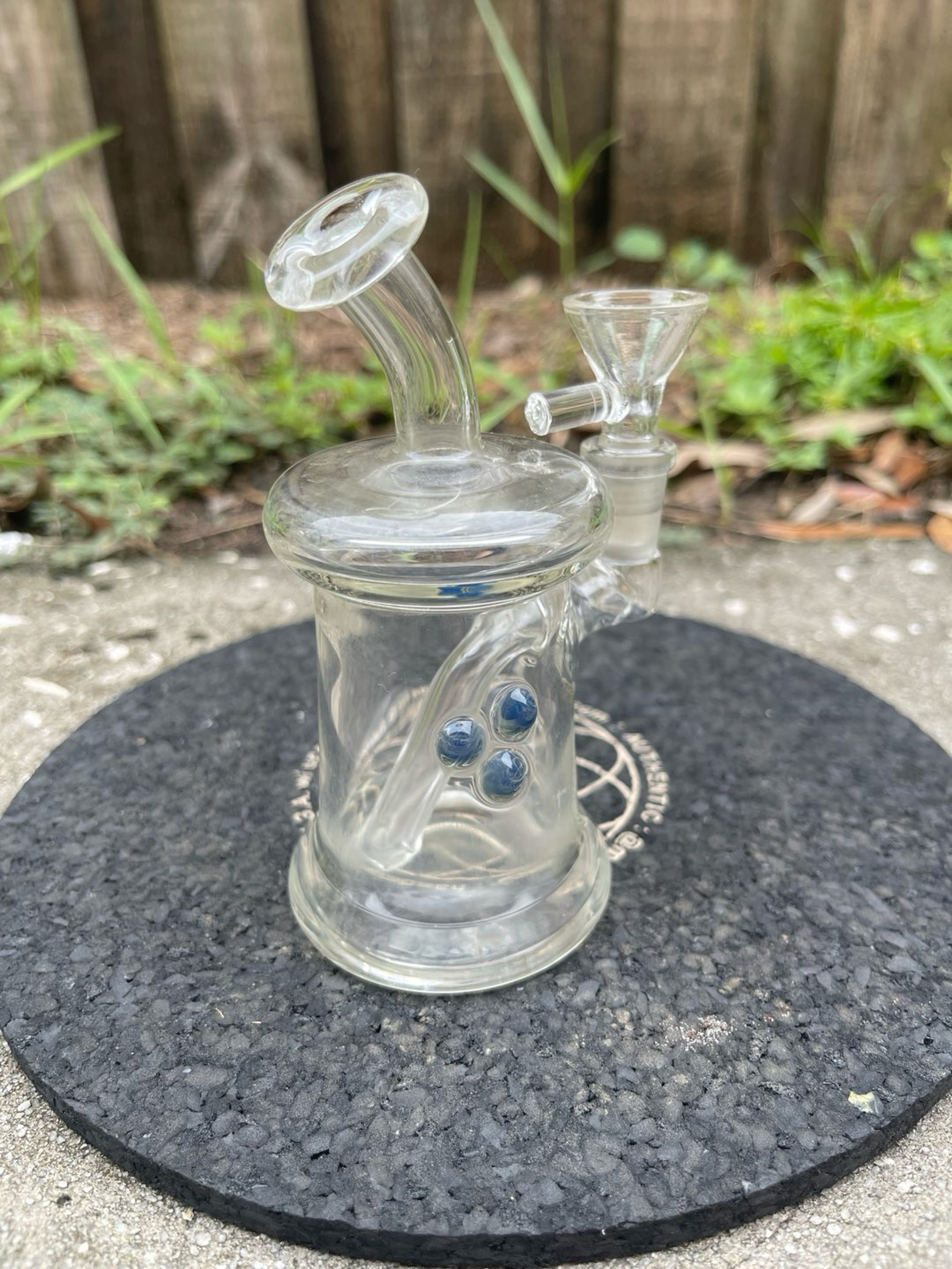 Preview pic of Bear glass 10mm rig