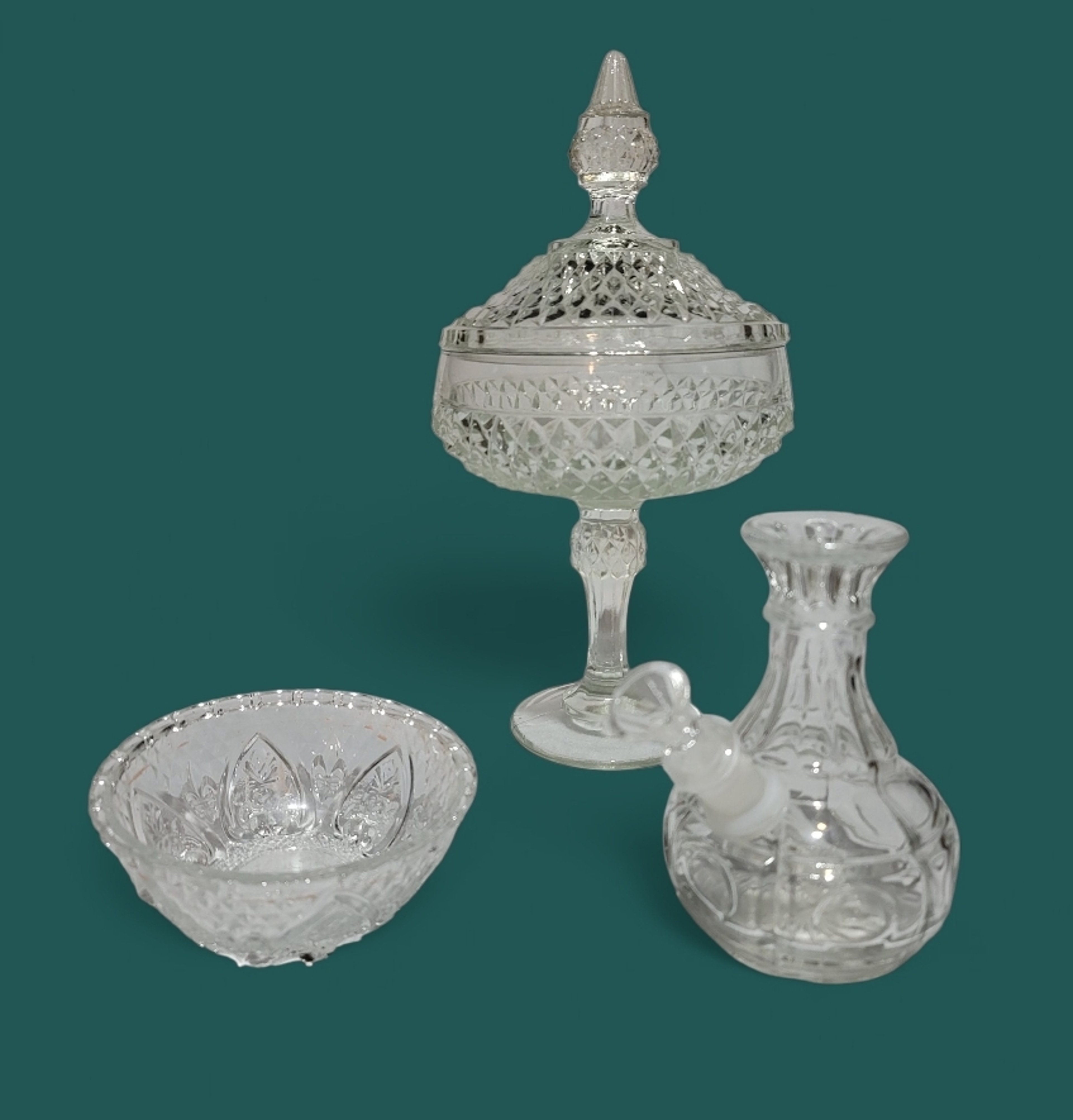 Preview pic of Crystal Mini Bong Set