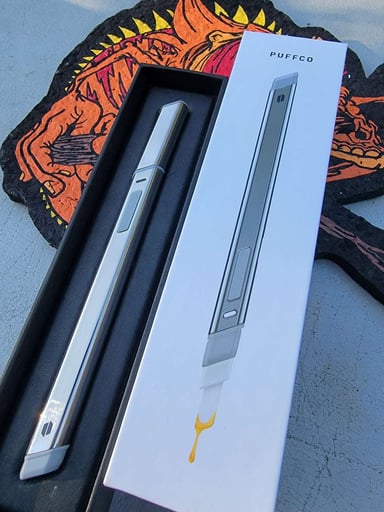 Preview pic of Puffco peak pro guardian hot knife
