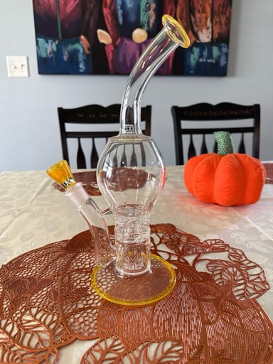 Preview pic of Rare Licit bubbling tube