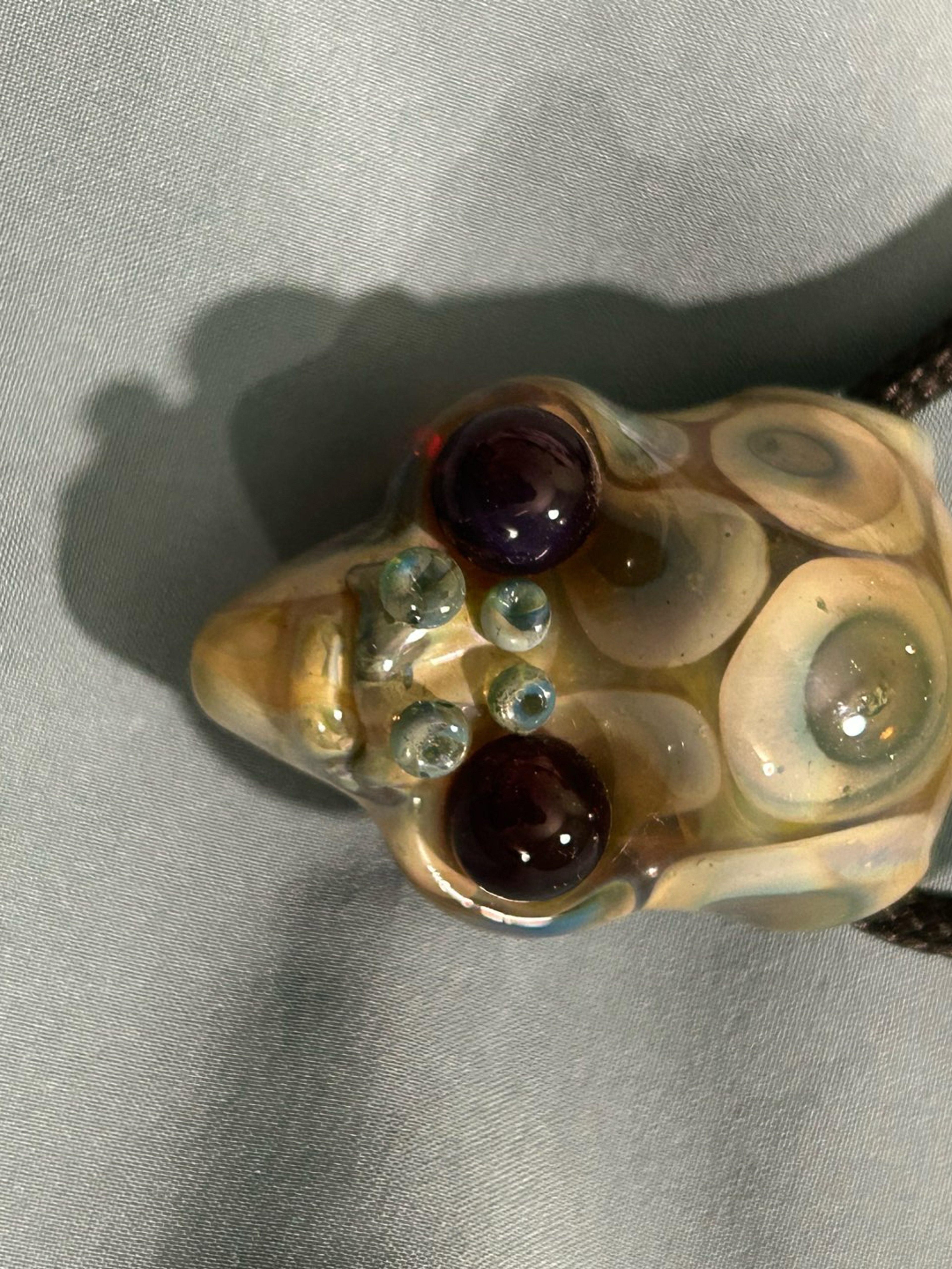Preview pic of Alien pendant