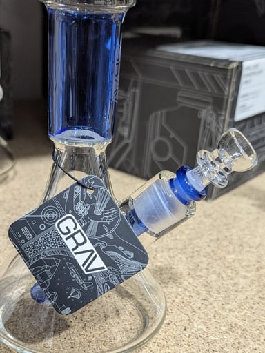 Preview pic of Grav Blue & Clear Waterpipe
