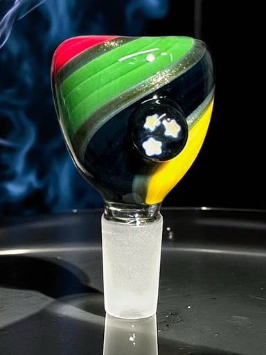 Preview pic of Rasta 14mm push bowl slide with star cluster