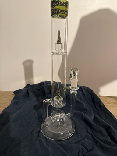 Preview pic of New Glass Carpenter Tube